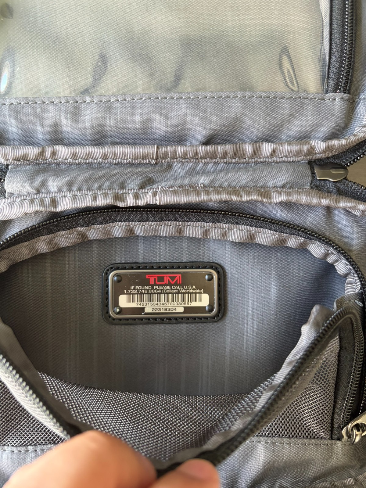 TUMI Alpha Ballistic Nylon Travel Organizer Dopp Kit Cosmetic Toiletry Case Blac