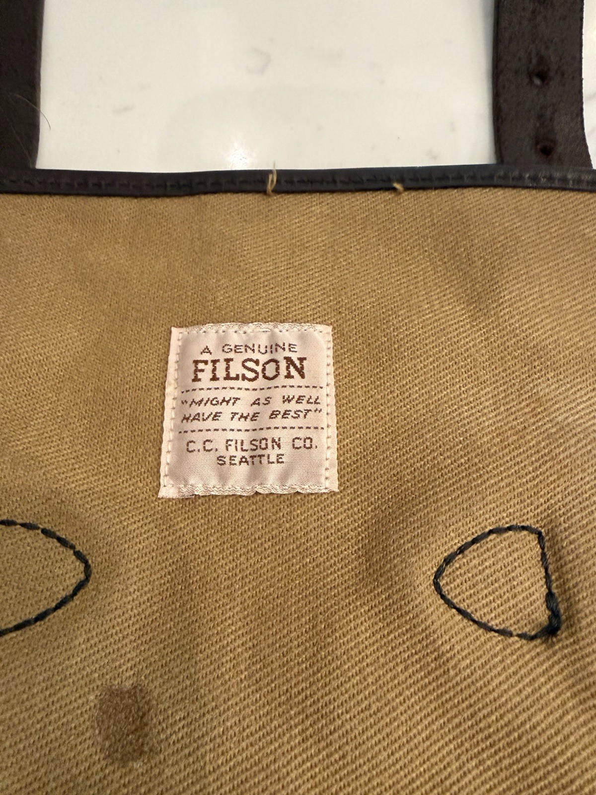 Filson Medium Rugged Twill Field Bag