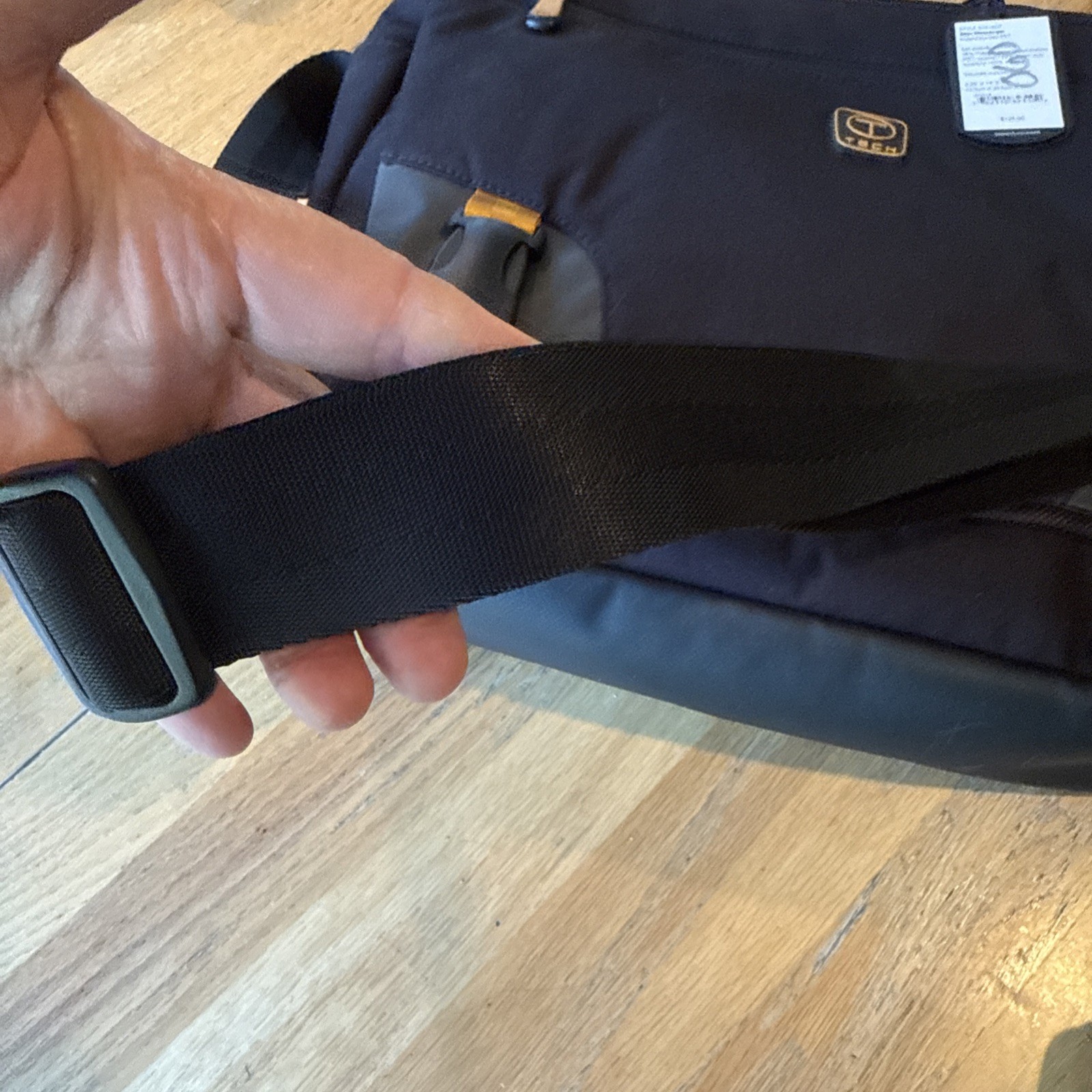 TUMI – T-tech Crossbody Messenger Bag – Model No. 57214GT- Black