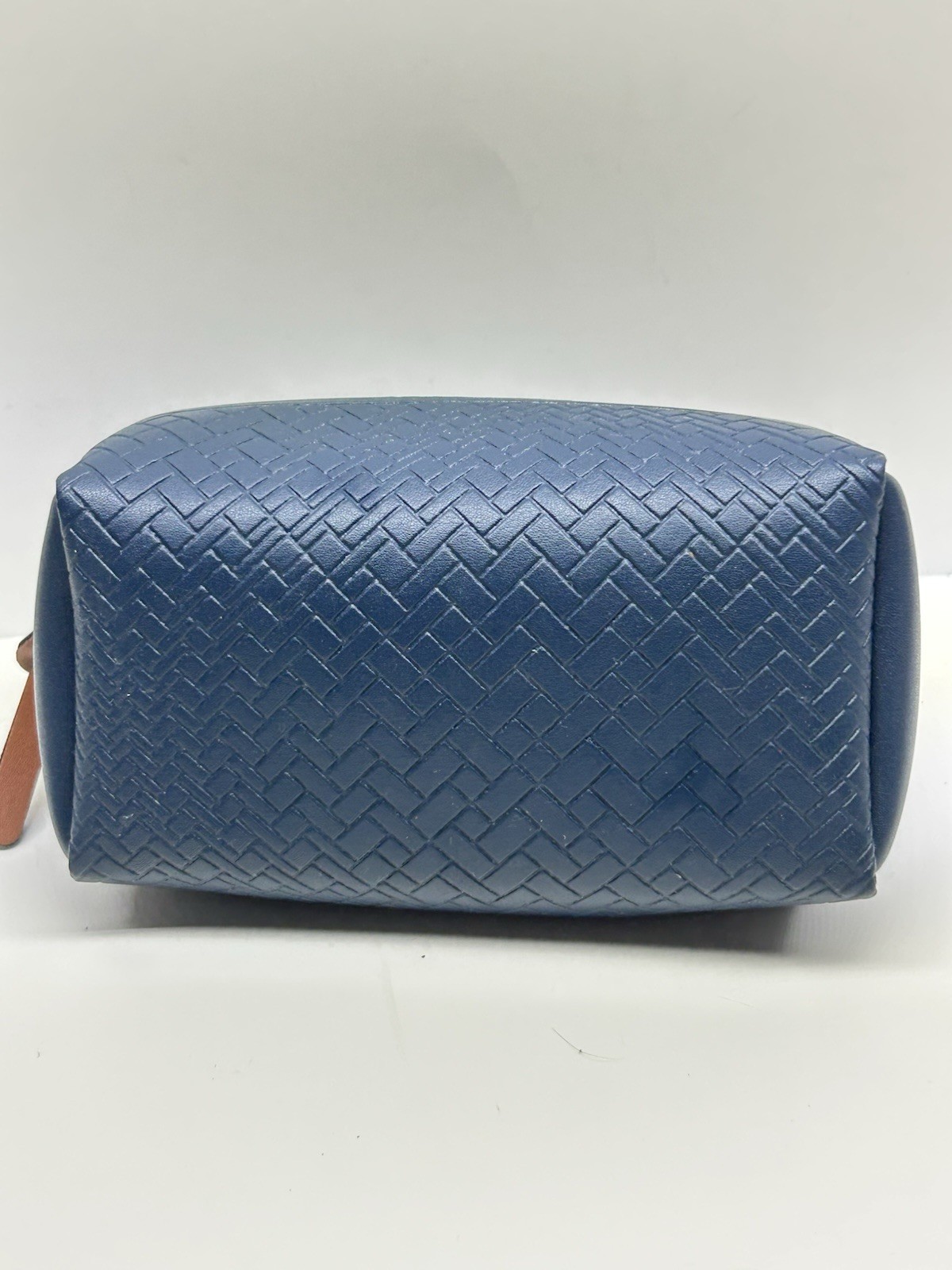 Cole Haan American Airlines Blue Amenity Cosmetic Shave Bag Travel Dopp Makeup