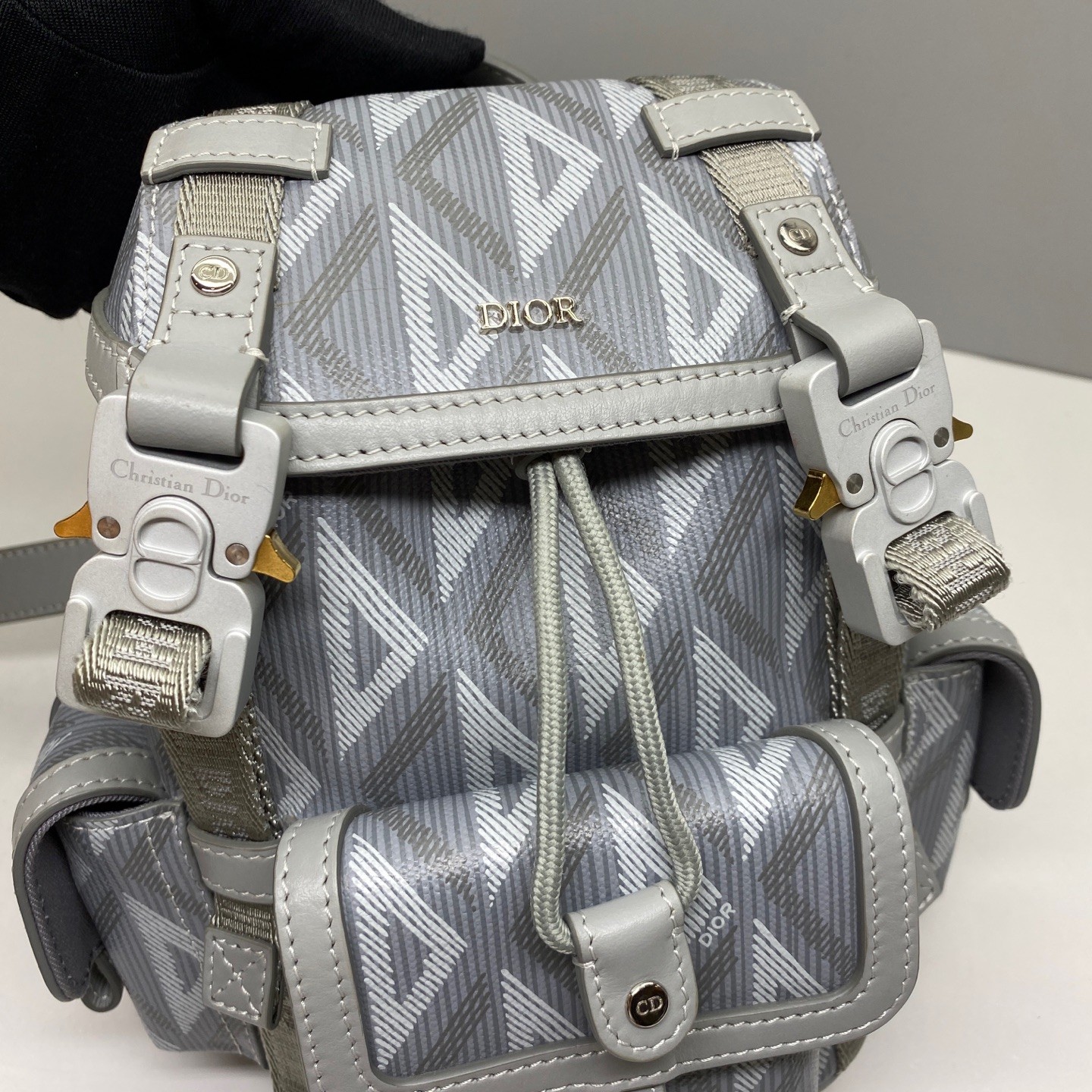Dior Pre-Owned Authentic Dior Hit The Road Crossbody Bag Grey 17.5x9x18.5cm