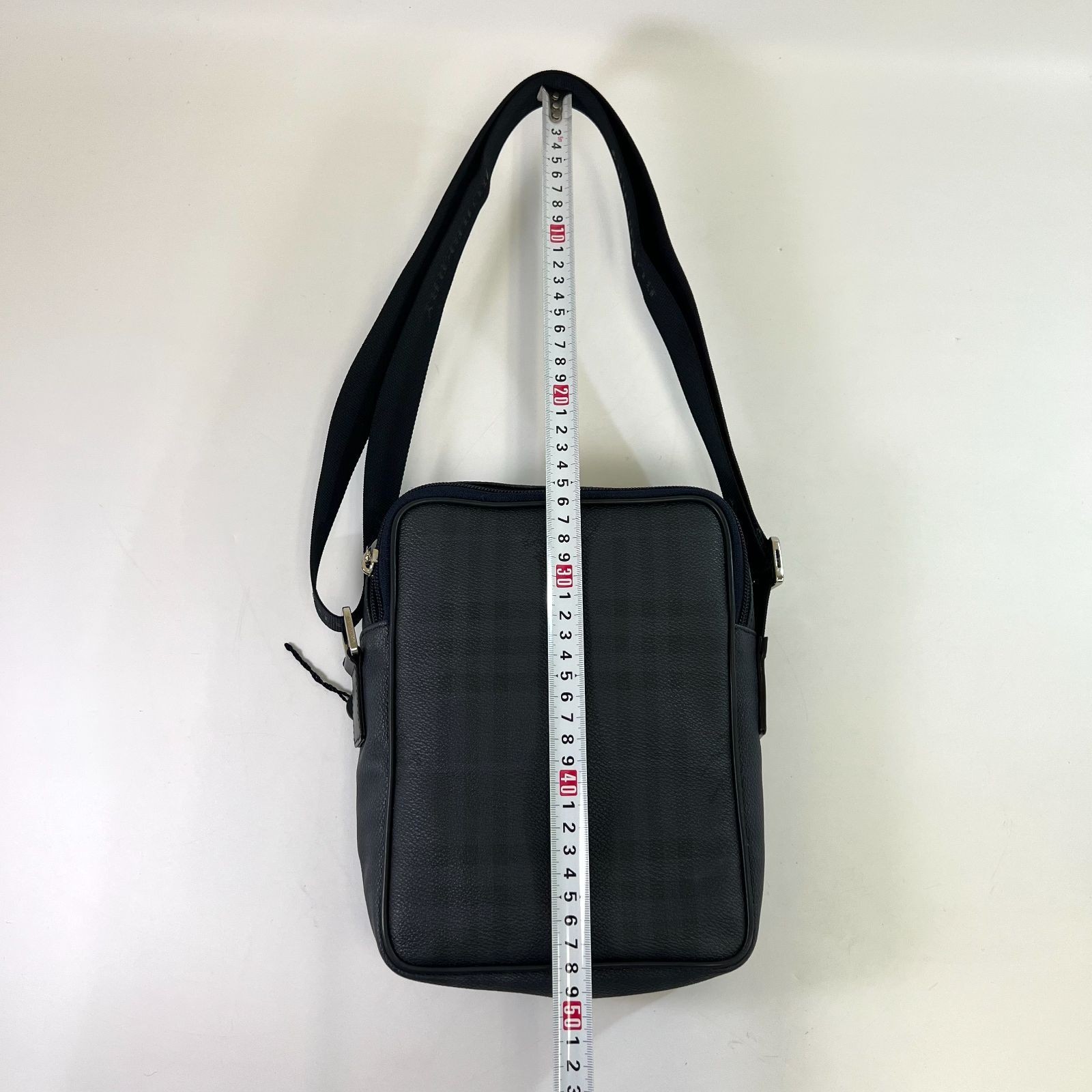 Authentic Burberry Shadow Check Shoulder Bag Navy Unisex Leather PVC 17cm x 22cm