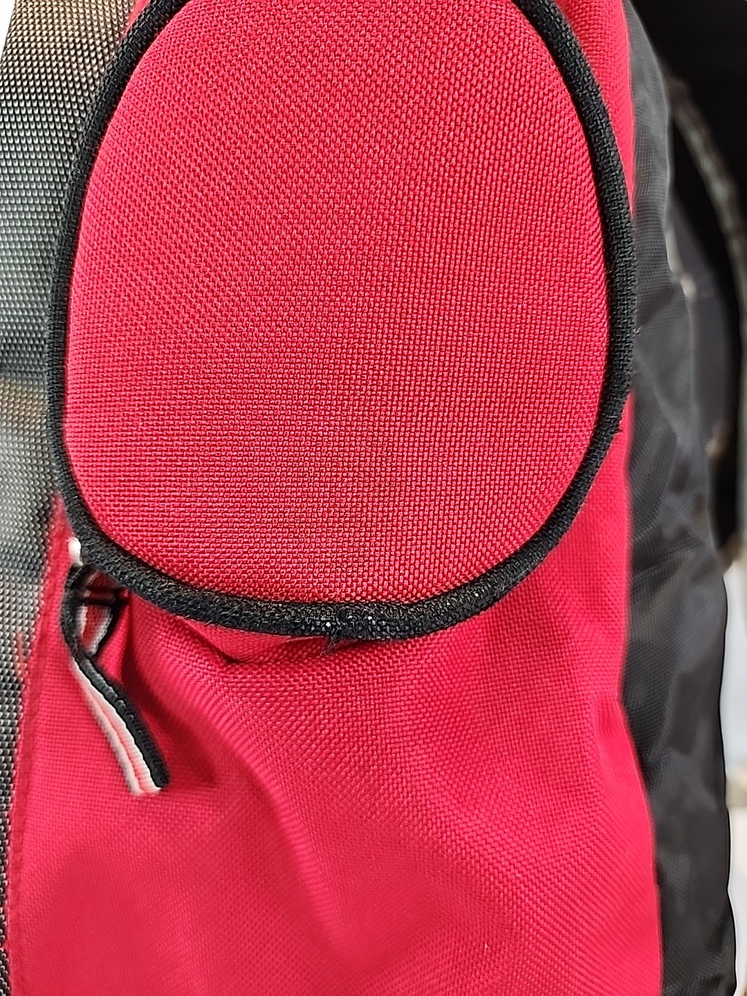 Vintage 90’s Eastsport Backpack Book Bag Red Black Many Pockets Cup Holders