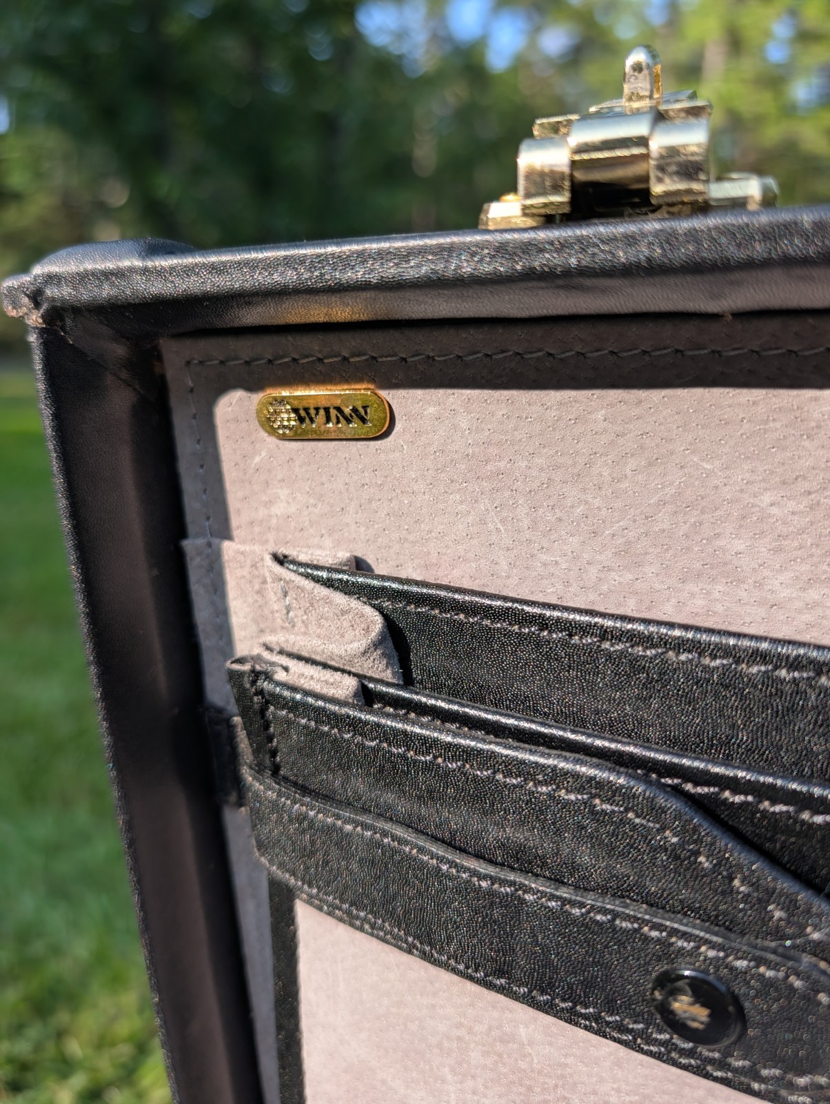 Winn International Vintage Leather Attache Briefcase Black Gold Number Lock