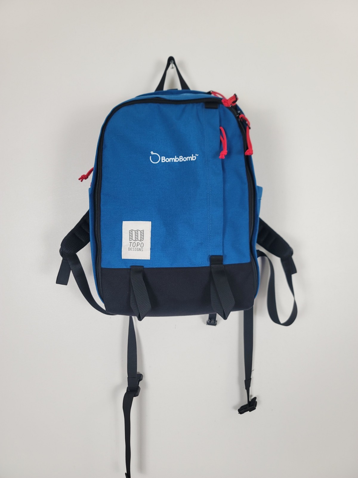 Topo Designs Core Pack Blue Black Large Laptop Bag Hiking Commute Travel 25L