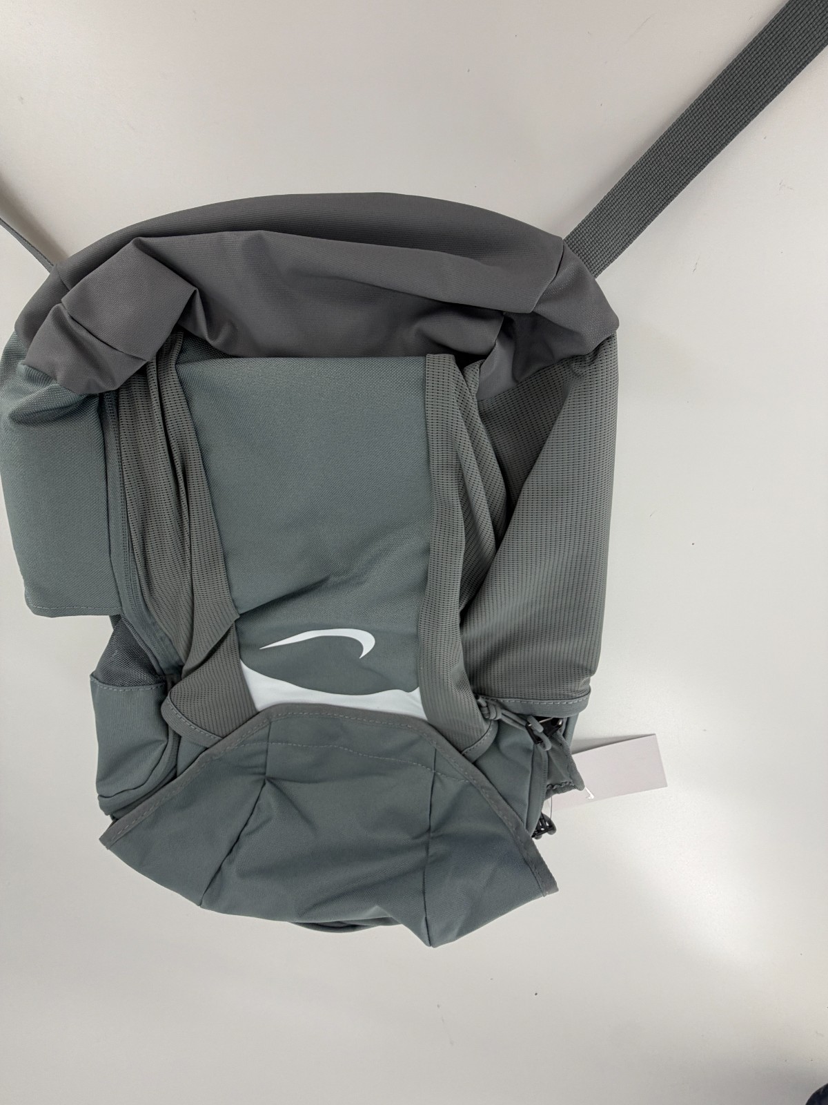 Nike 30L Academy Team Backpack 2.3 DV0761 065 Grey/White New Men’s One Size NWT