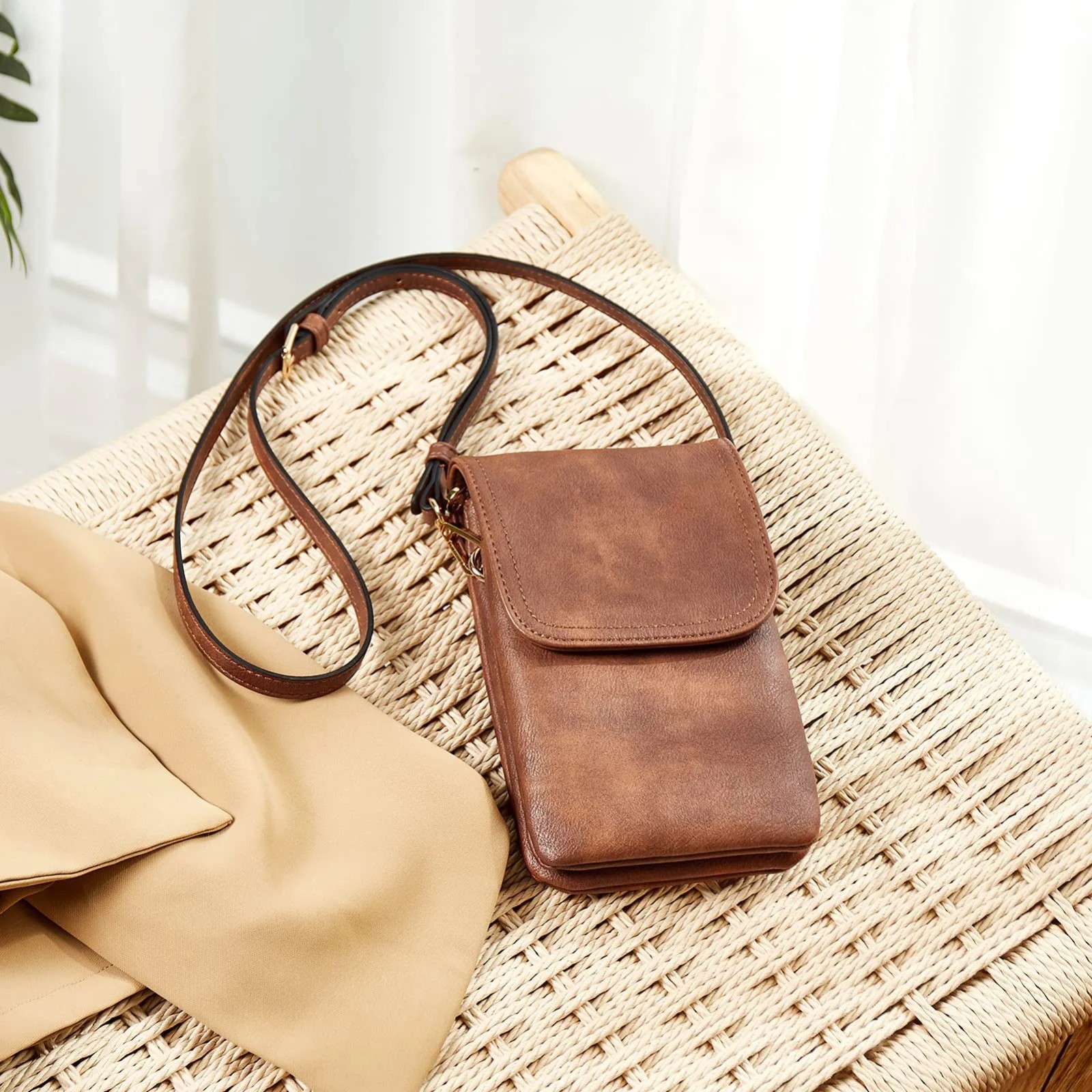 Men’s PU Leather Messenger Bag Crossbody Shoulder Bag Multi-pocket Versatile