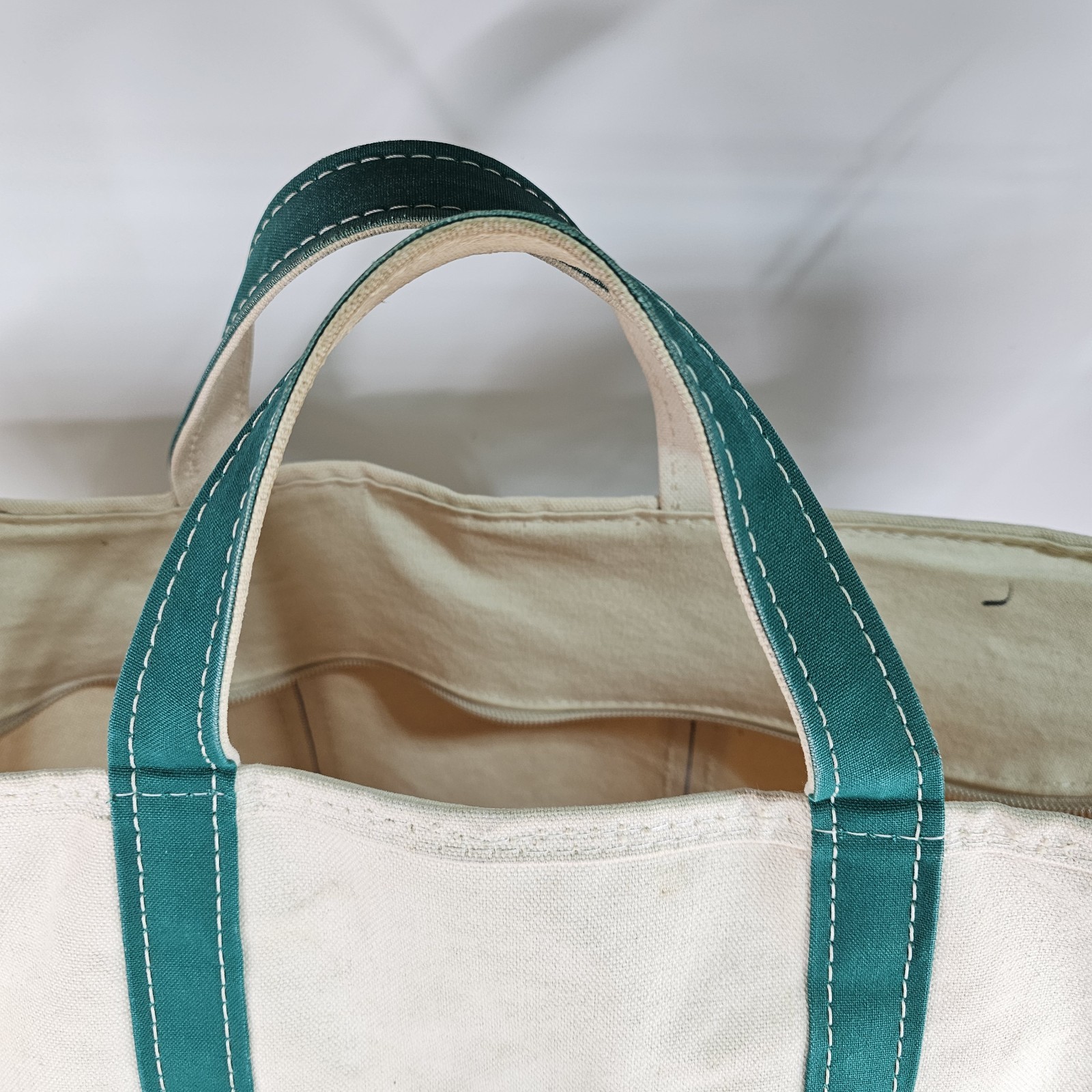 Vtg LL Bean Boat And Tote Bag Canvas Green Zip Top Heavyweight Large 21x13x7