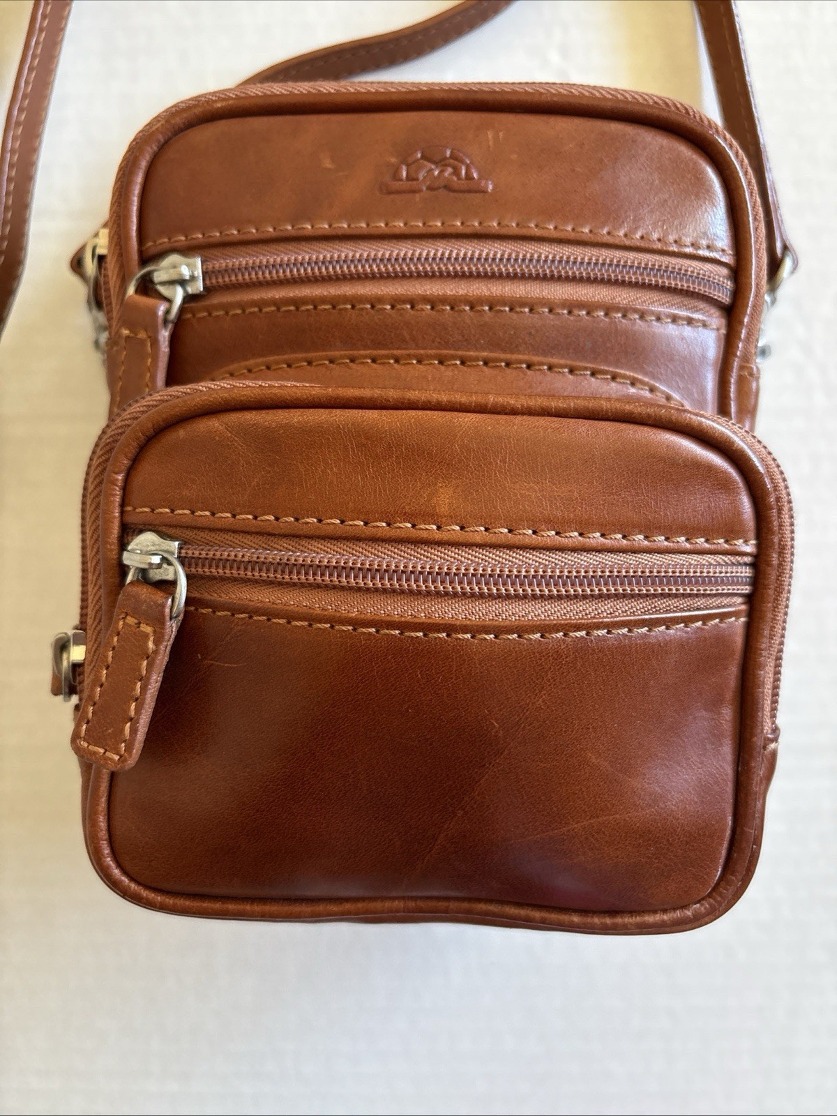 VTG GREEN by TONY PEROTTI-Brown Italian Leather Cossbody/Belt Bag Zip Pockets