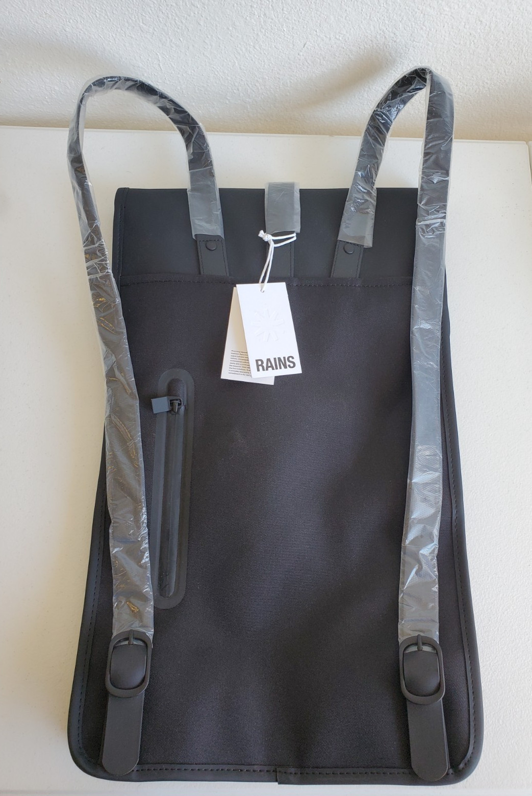 Xero RAINS ROLLTOP RUCKSACK Large BLACK WATERPROOF Messenger BAG Backpack $175