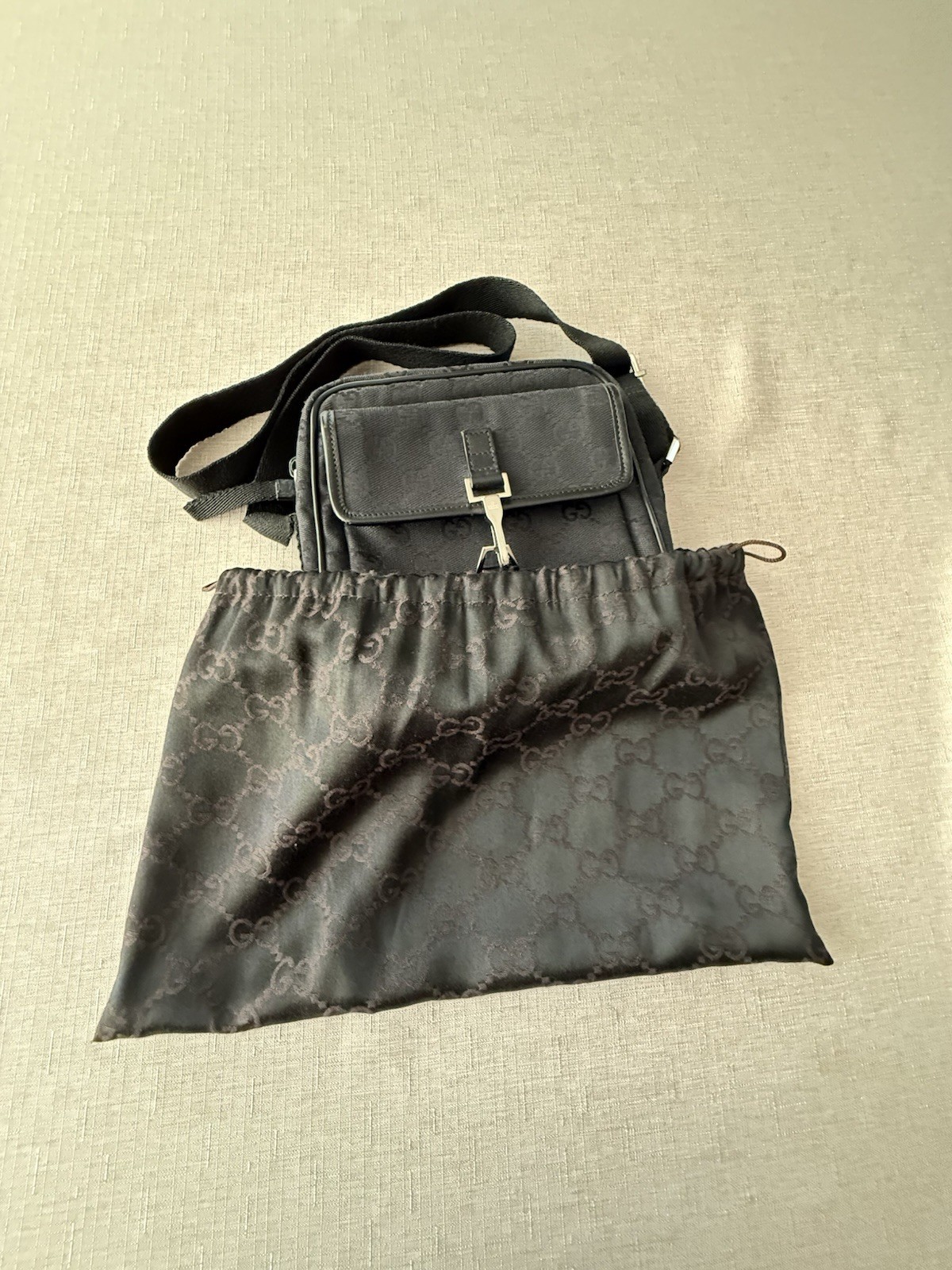 Gucci Black GG Pattern mini Crossbody Bag Zip Top Adjustable Strap