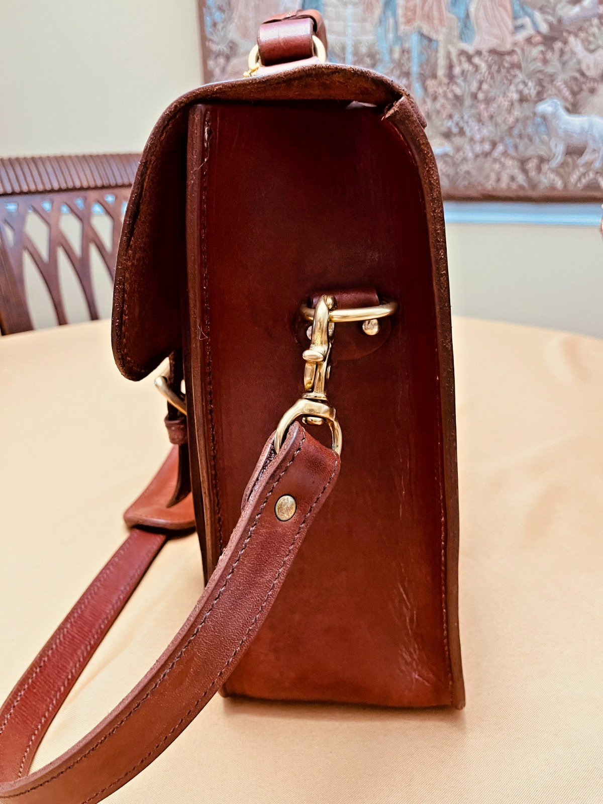 TANNER’S ALLEY American Saddle Leather Briefcase / Messenger bag / Saddle Bag