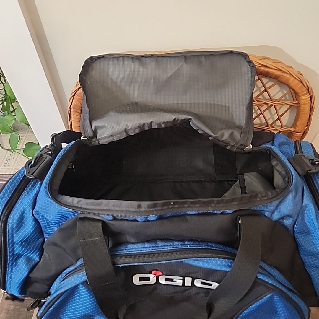 OGIO Duffle Sports Gym Travel Bag Blue & Black 50 Liter All Terrain
