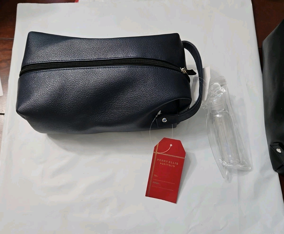 PERRY ELLIS PORTFOLIO Men’s Dark Blue Travel Kit W/Travel Bottle & Handle New
