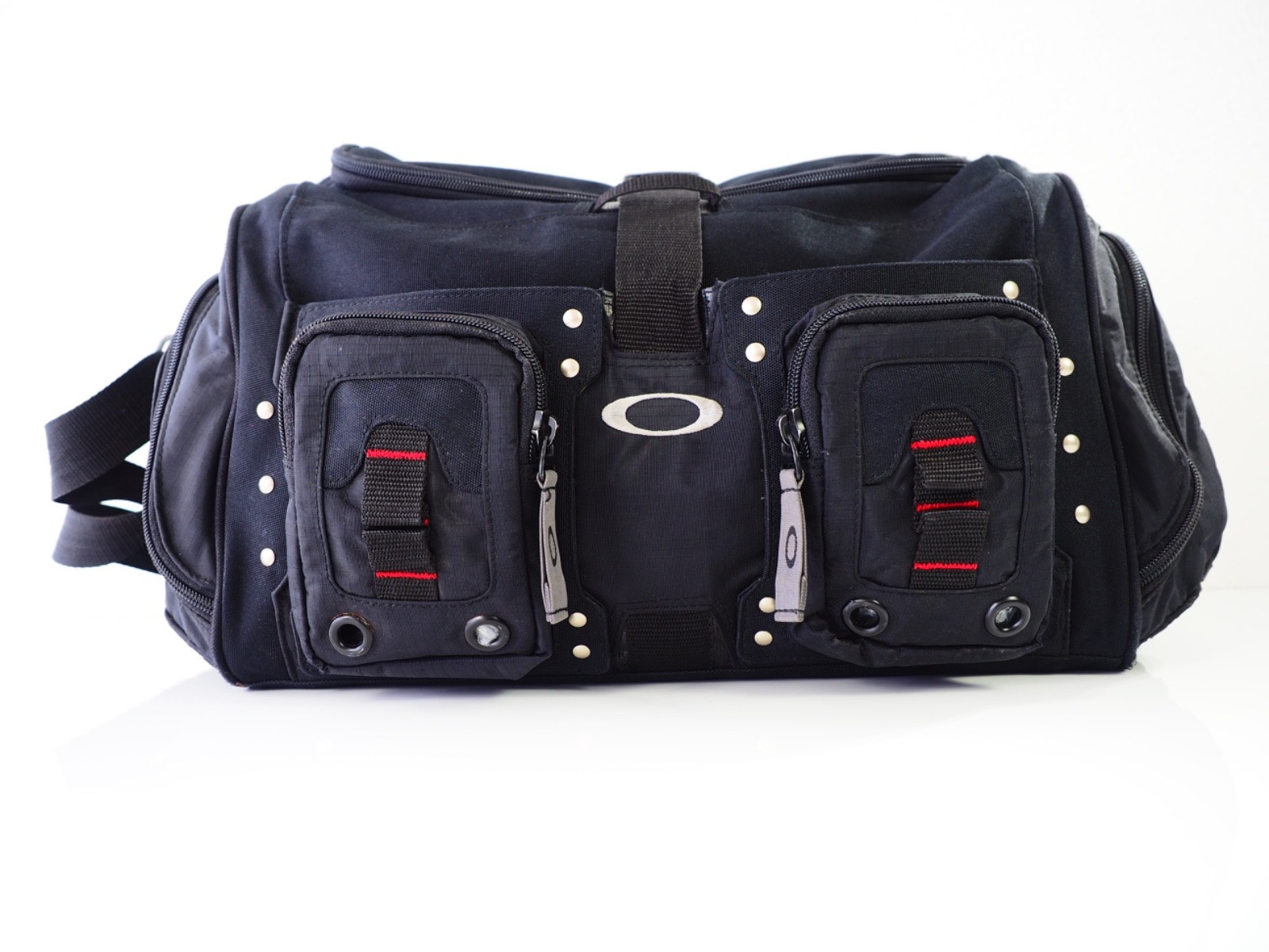 Oakley Heavy Duty Duffel 2.0 Holdall Sports Duffle Gym Bag Black