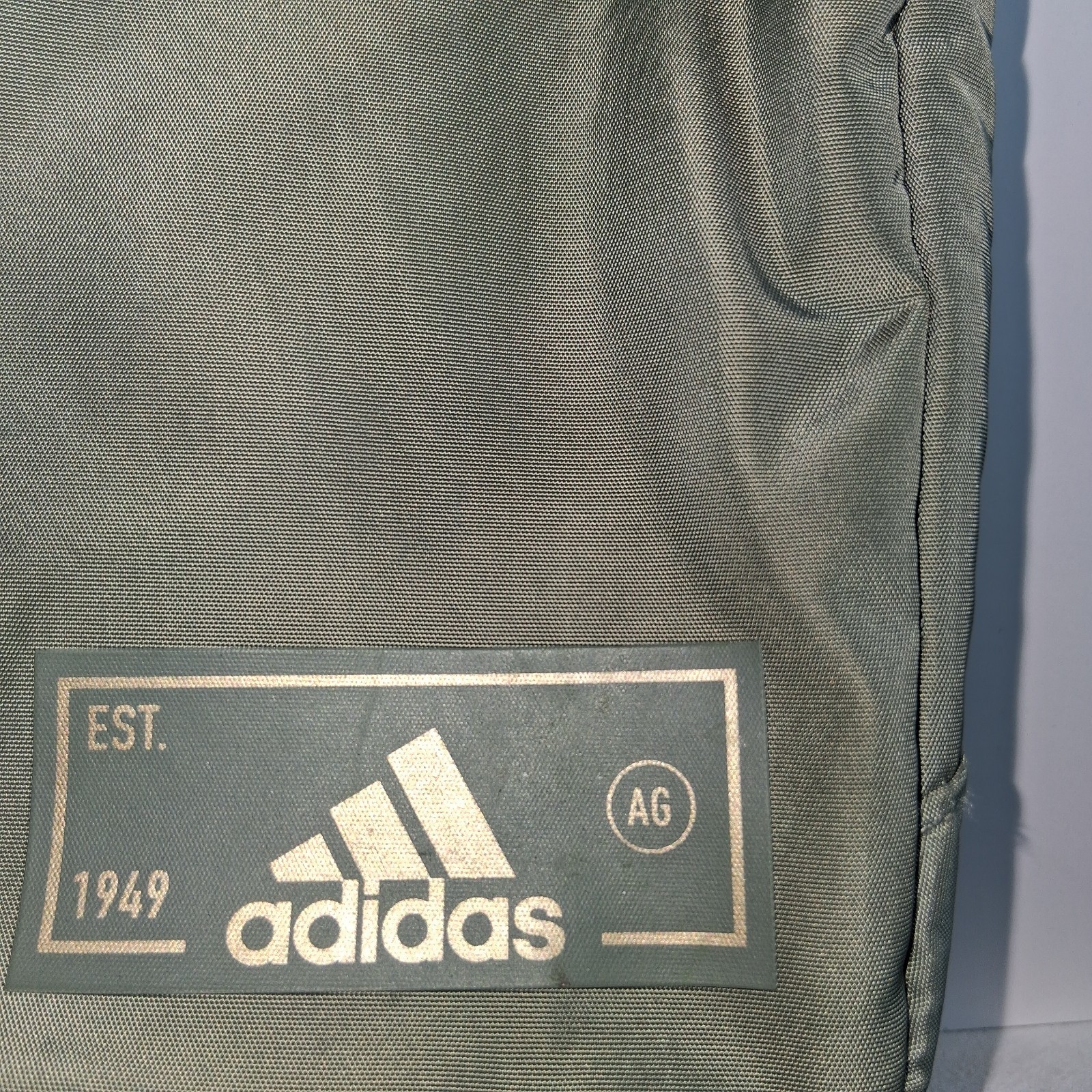 Adidas Essentials 2 Sling Crossbody Silver Green/ Gilver Zippered Pockets