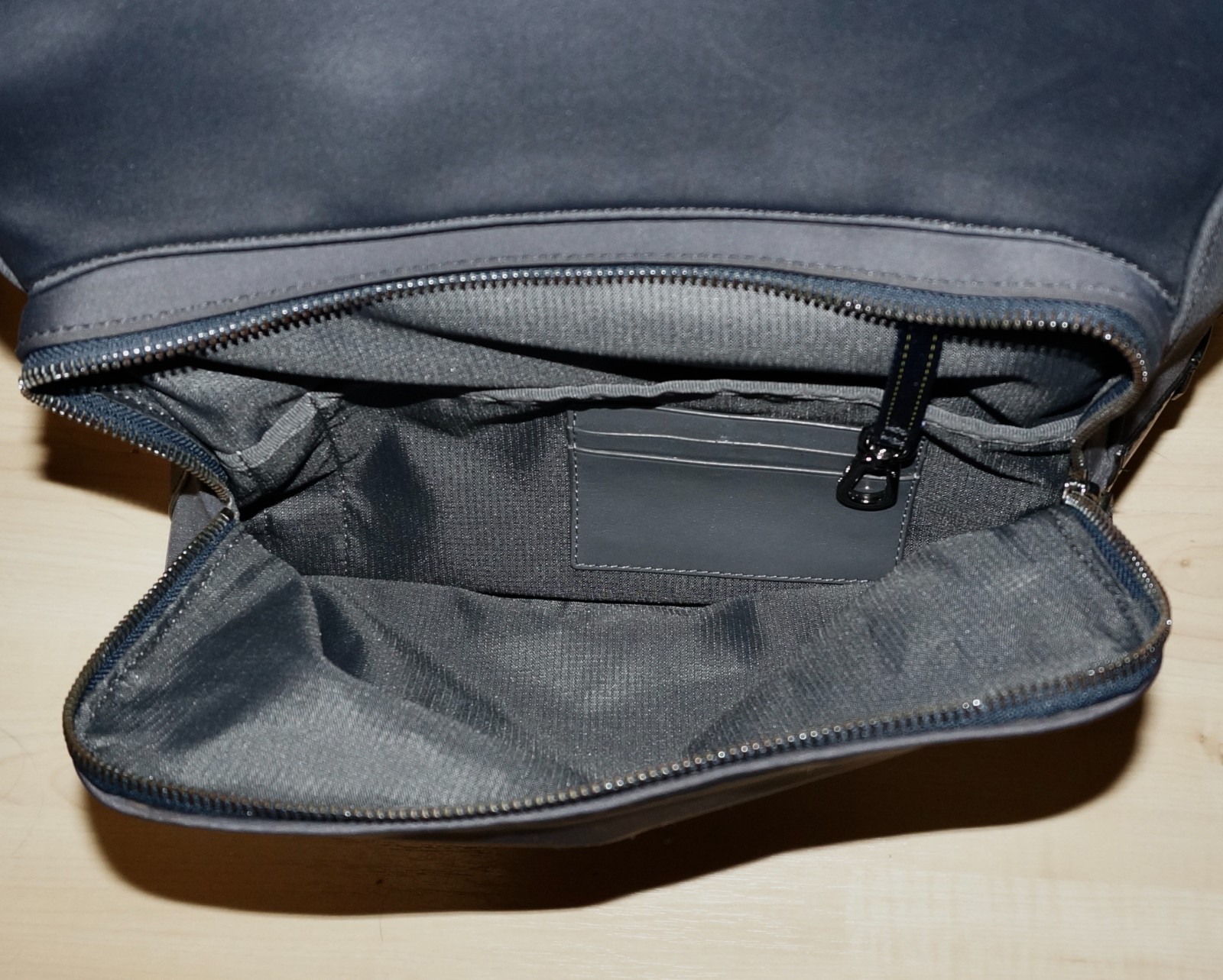 COLE HAAN Slate Blue-Gray Nylon & Black Leather GRAND SERIES Backpack 16×10