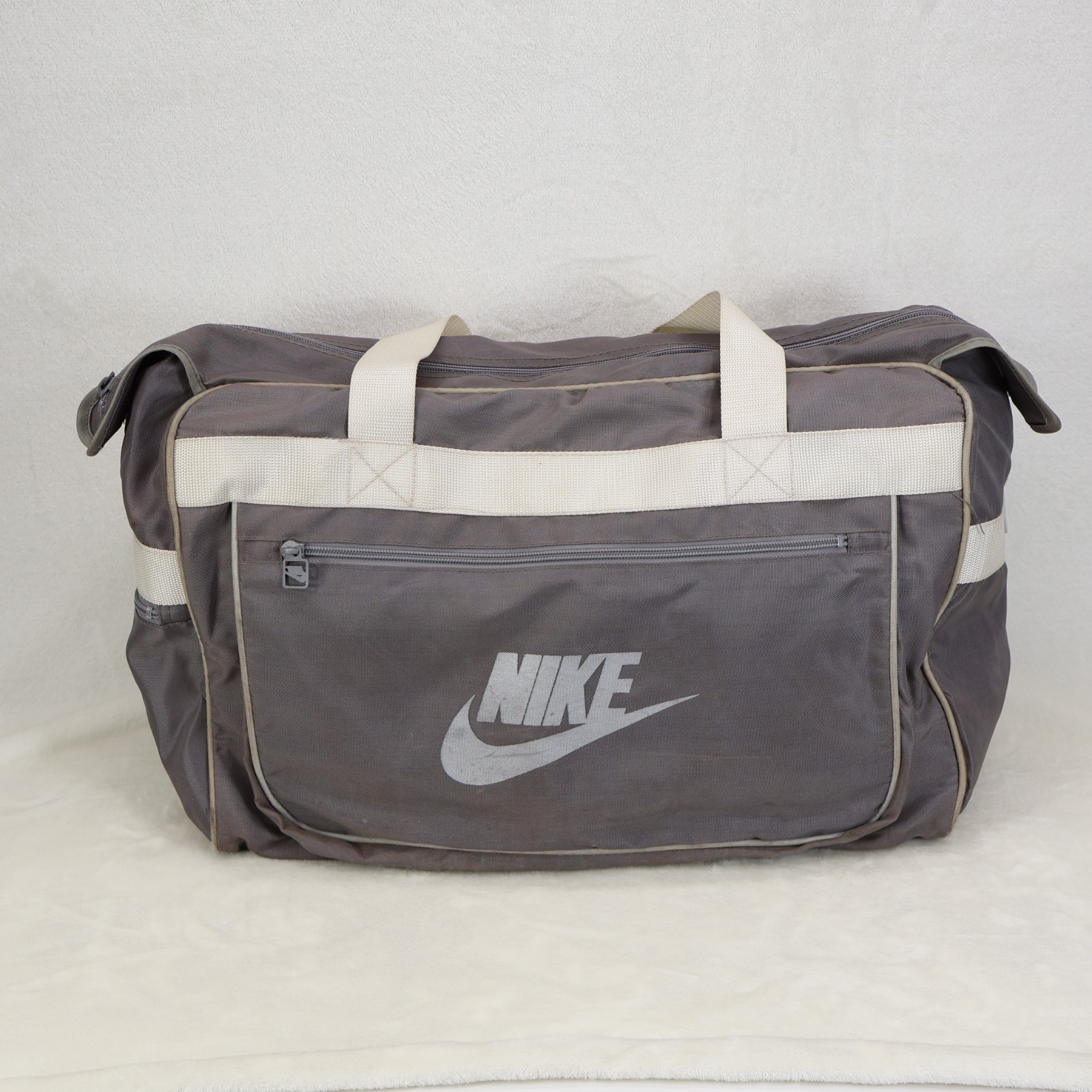Vintage 90’s Nike Large Brown Gray White Gym Bag Original Retro Read Hole