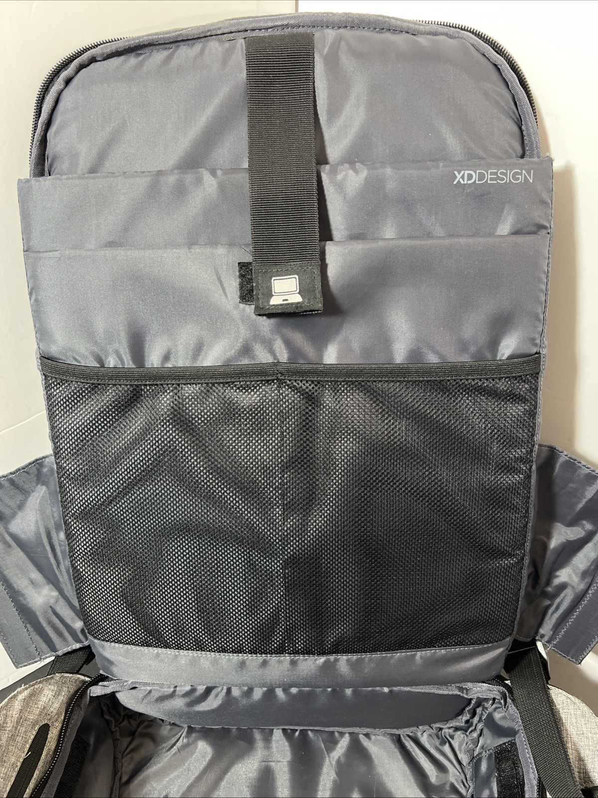 XD Design Backpack Laptop Bobby Compact Anti-Theft USB Gray Black Unisex Bag