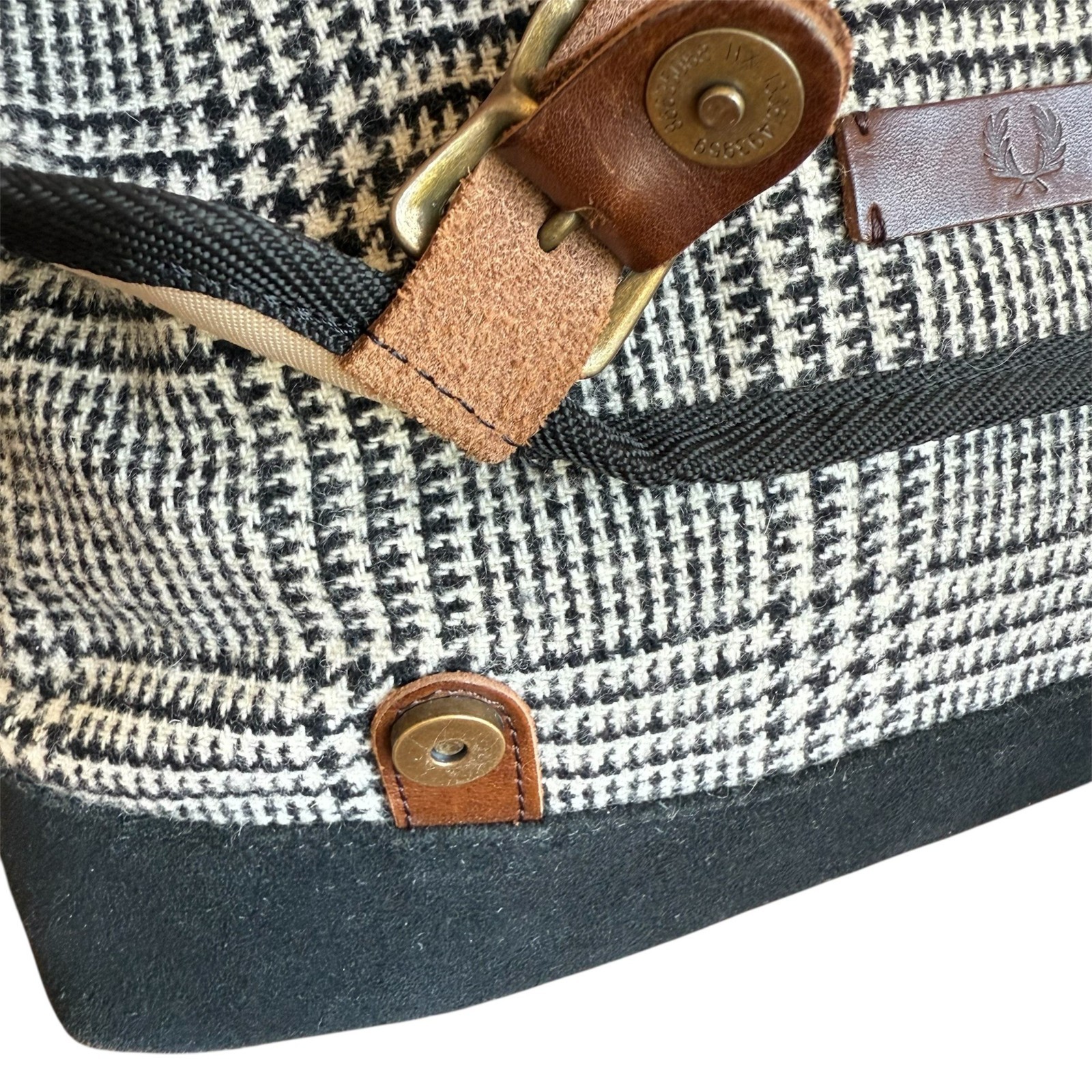 Authentic Fred Perry Crossbody Bag Black White Plaid Suede Leather Messenger