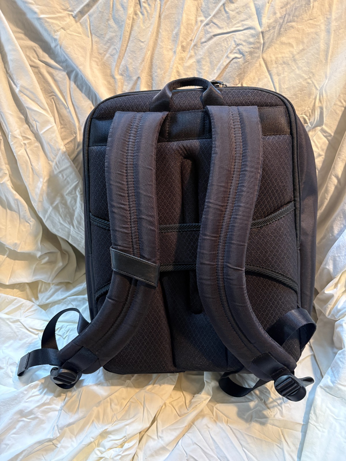 Hartmann Metropolitan Delta 360 Slim Travel Backpack Deep Black New w/o Tags