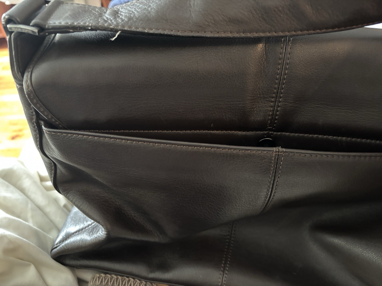 Braun Buffel Original Leather Messenger Shoulder Bag Retro Modern Style Germany