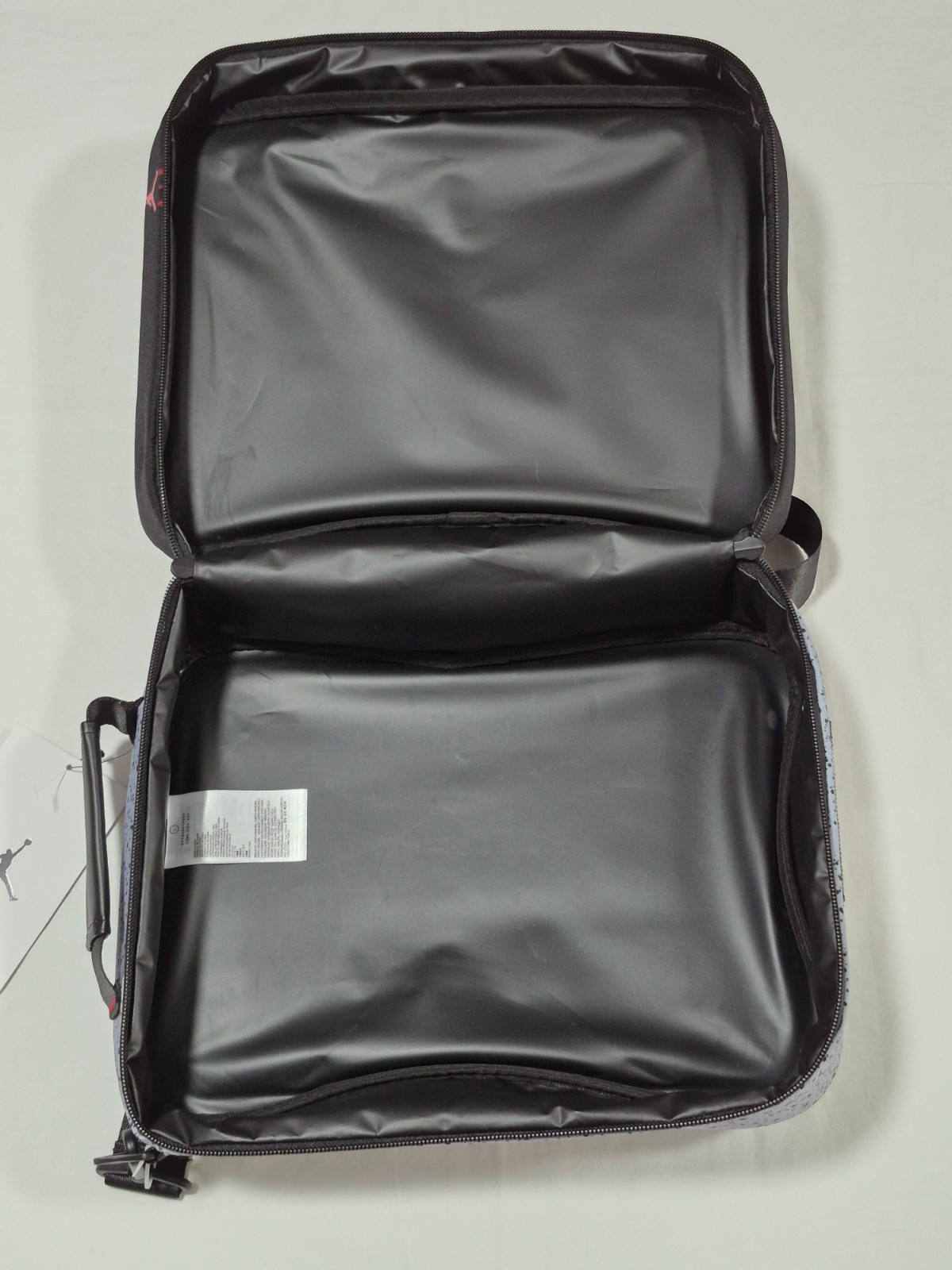 Nike Air Jordan Flight Black/Cement/Red Sneaker Carry Bag SZ Large 9B0388-KG5