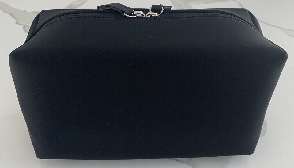 BURBERRY Beauty Pouch black Toiletry Bag Cosmetic Travel Case dopp kit New