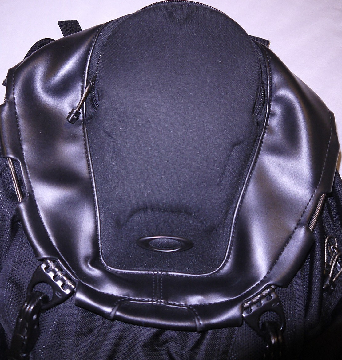EUC Black OAKLEY Tactical Kitchen Sink 34L Backpack