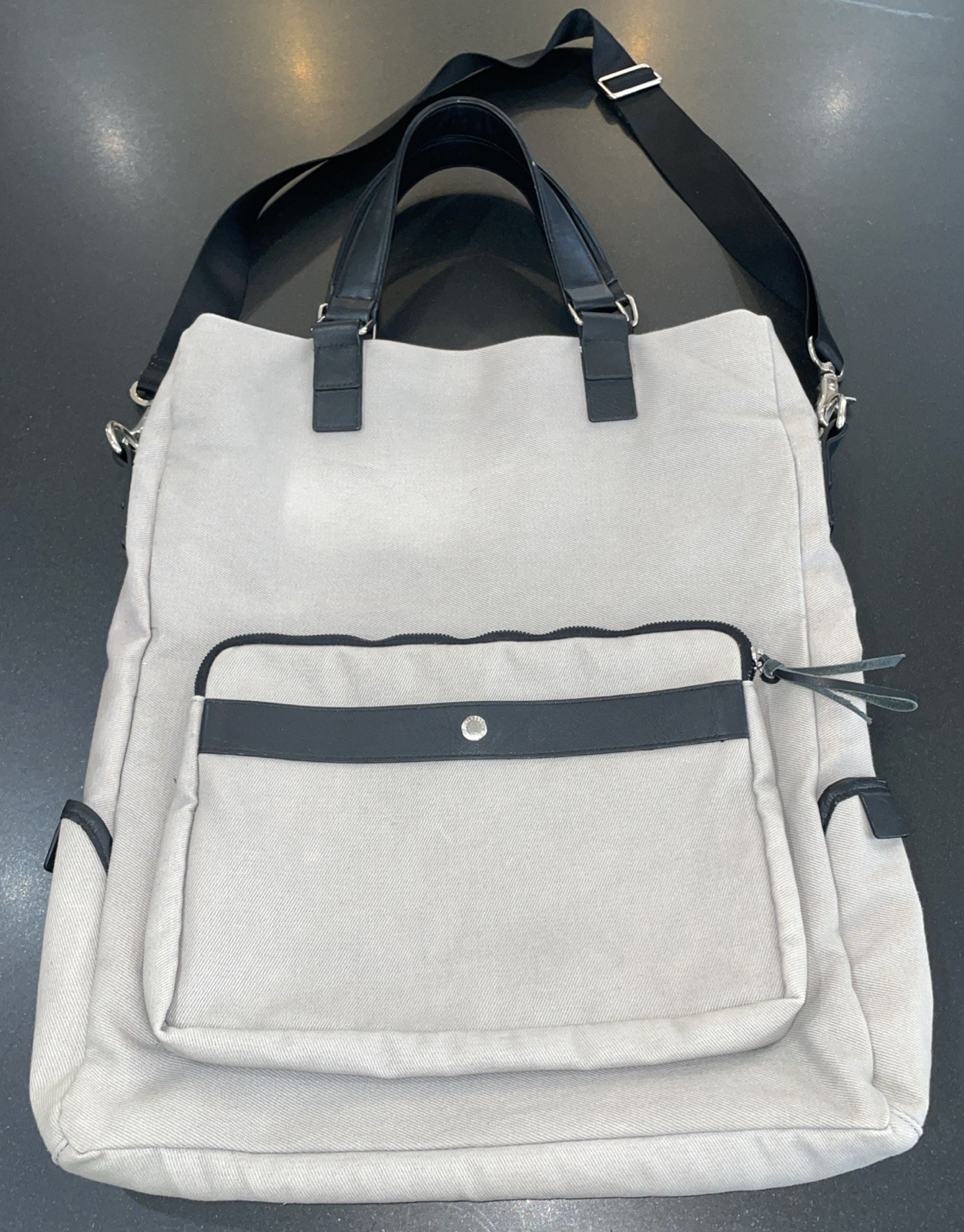 Vessel Golf/Tennis Tote Bag Gray Versatile 20” L 17” W