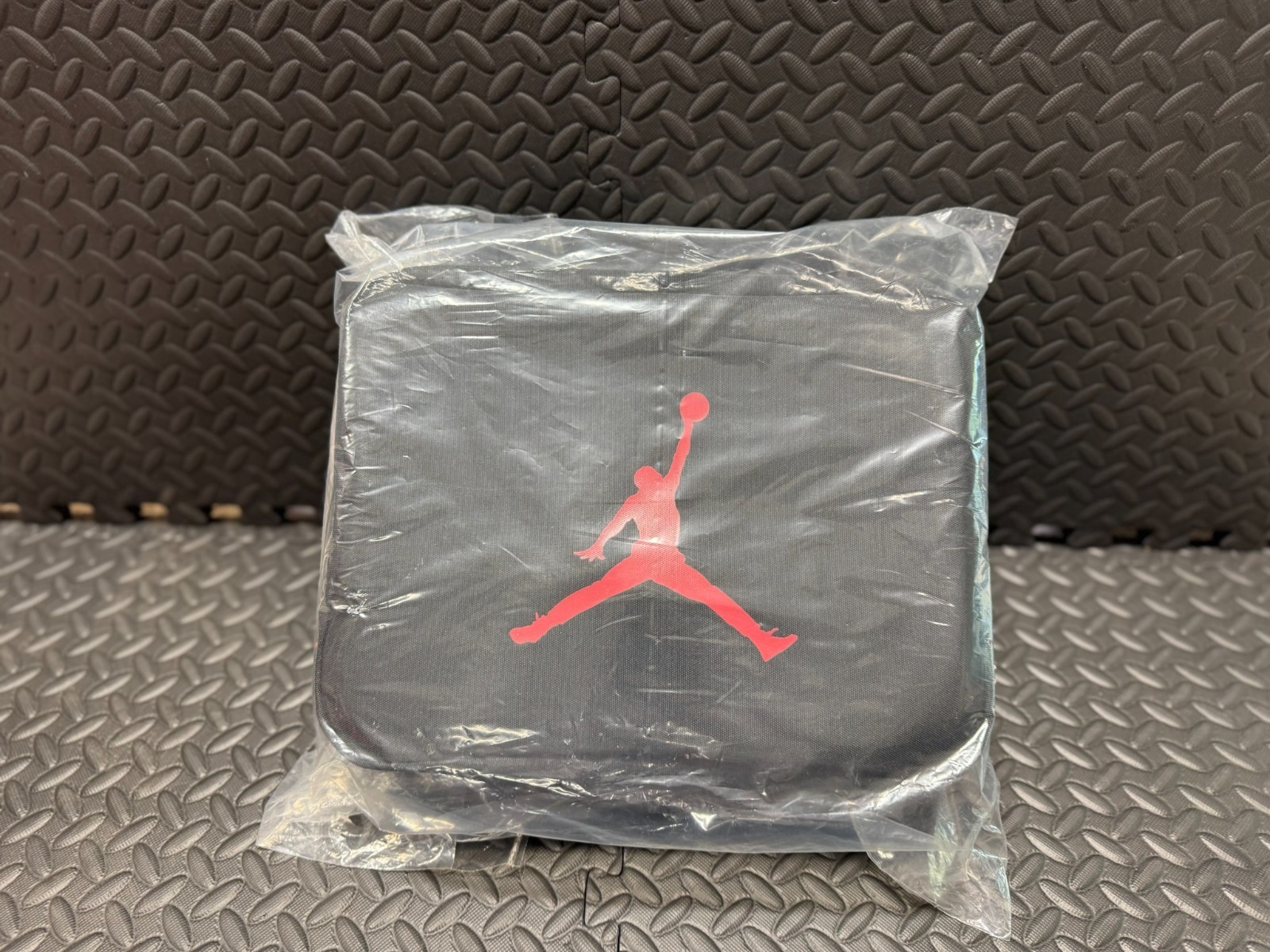 Jordan Brand Shoe Box Bag (13L) | 9B0388-GK9 | Anthracite/Black/Elephant Print