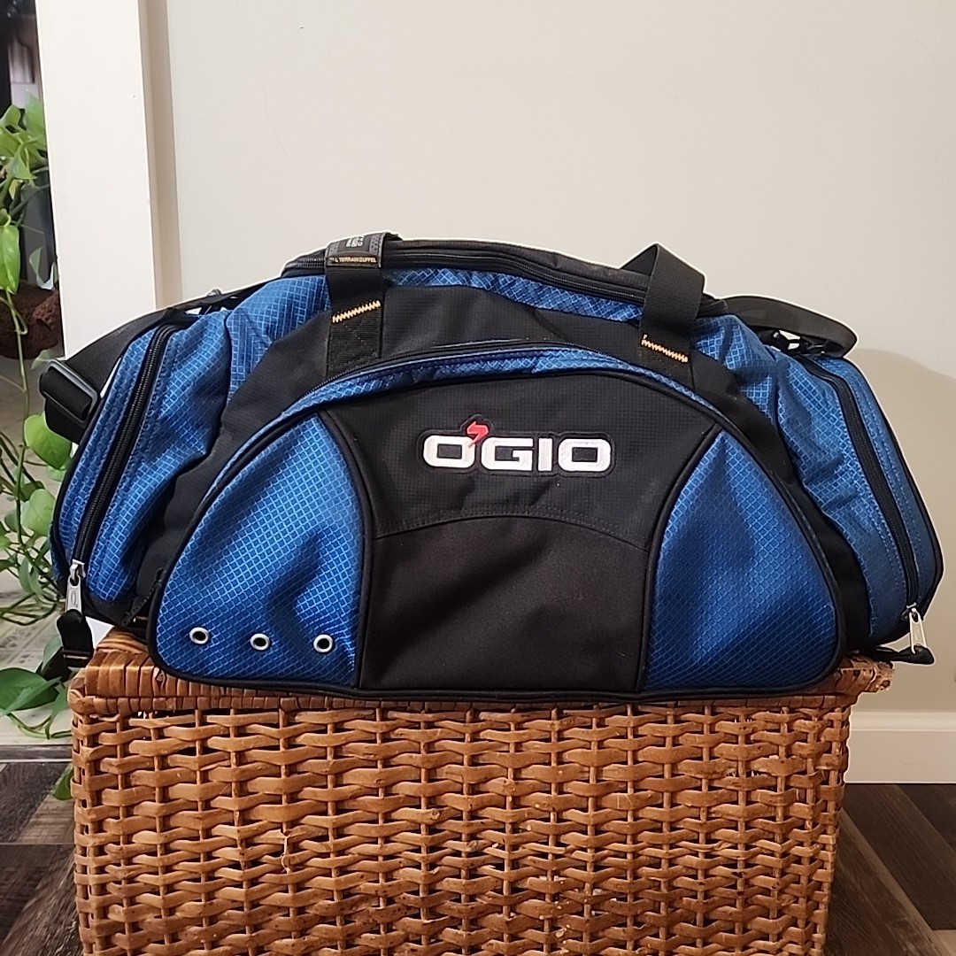 OGIO Duffle Sports Gym Travel Bag Blue & Black 50 Liter All Terrain