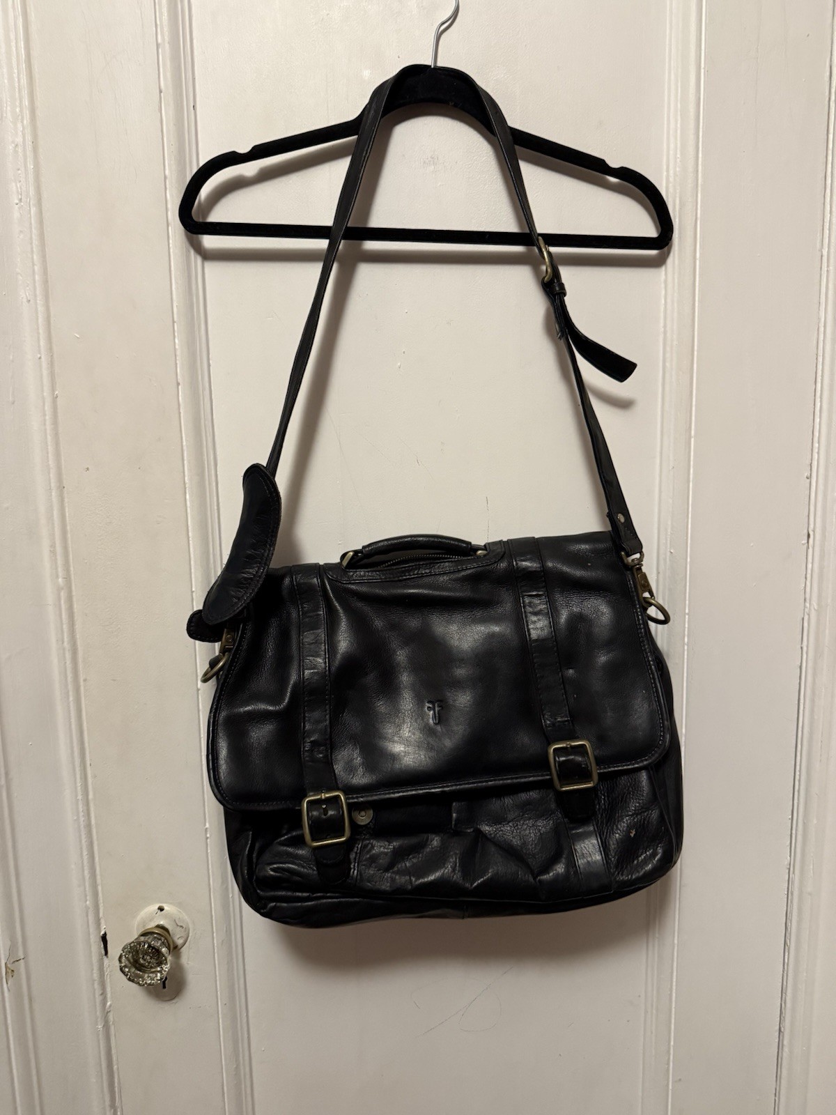 Unisex FRYE Black Leather Satchel Logan Case Organizer Zip Compartments