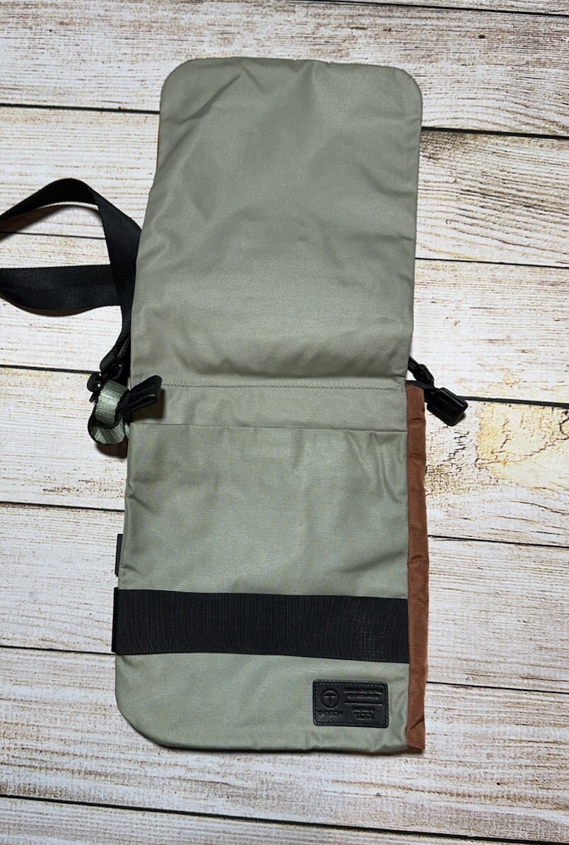 TUMI Nylon Small Flap Crossbody Shoulder Messenger Bag Carry On Orange