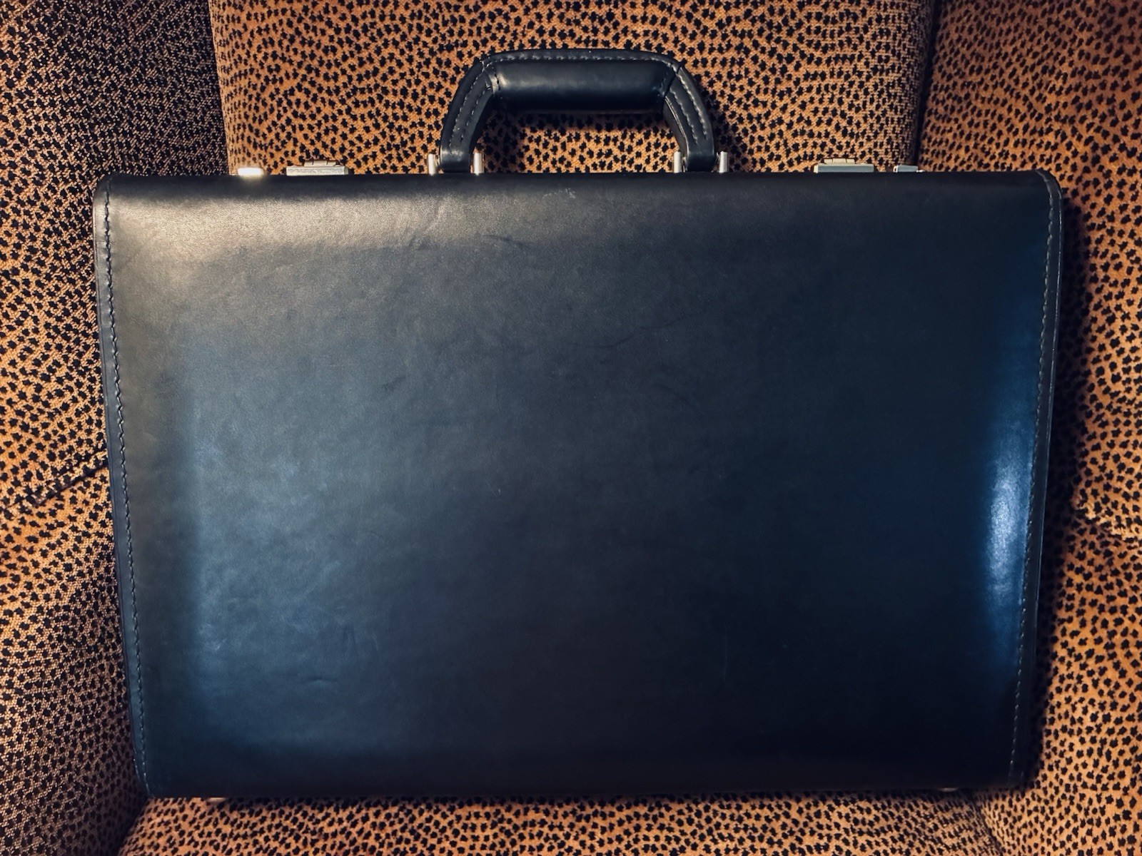 Korchmar Black 19” Briefcase Dual Combination Flip Lock Soft Patina Leather*GUC