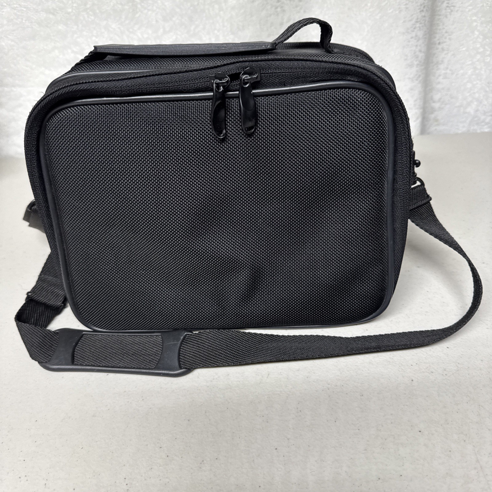 Eddie Bauer All Purpose Nylon Carrying Bag 11 X9 Inch US6