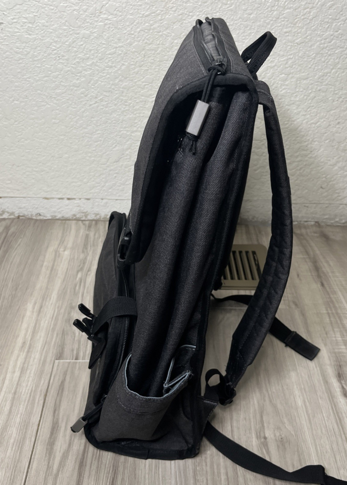 OGIO Apex Rucksack 17” Laptop & Tablet Fully Padded Protective Backpack 21L