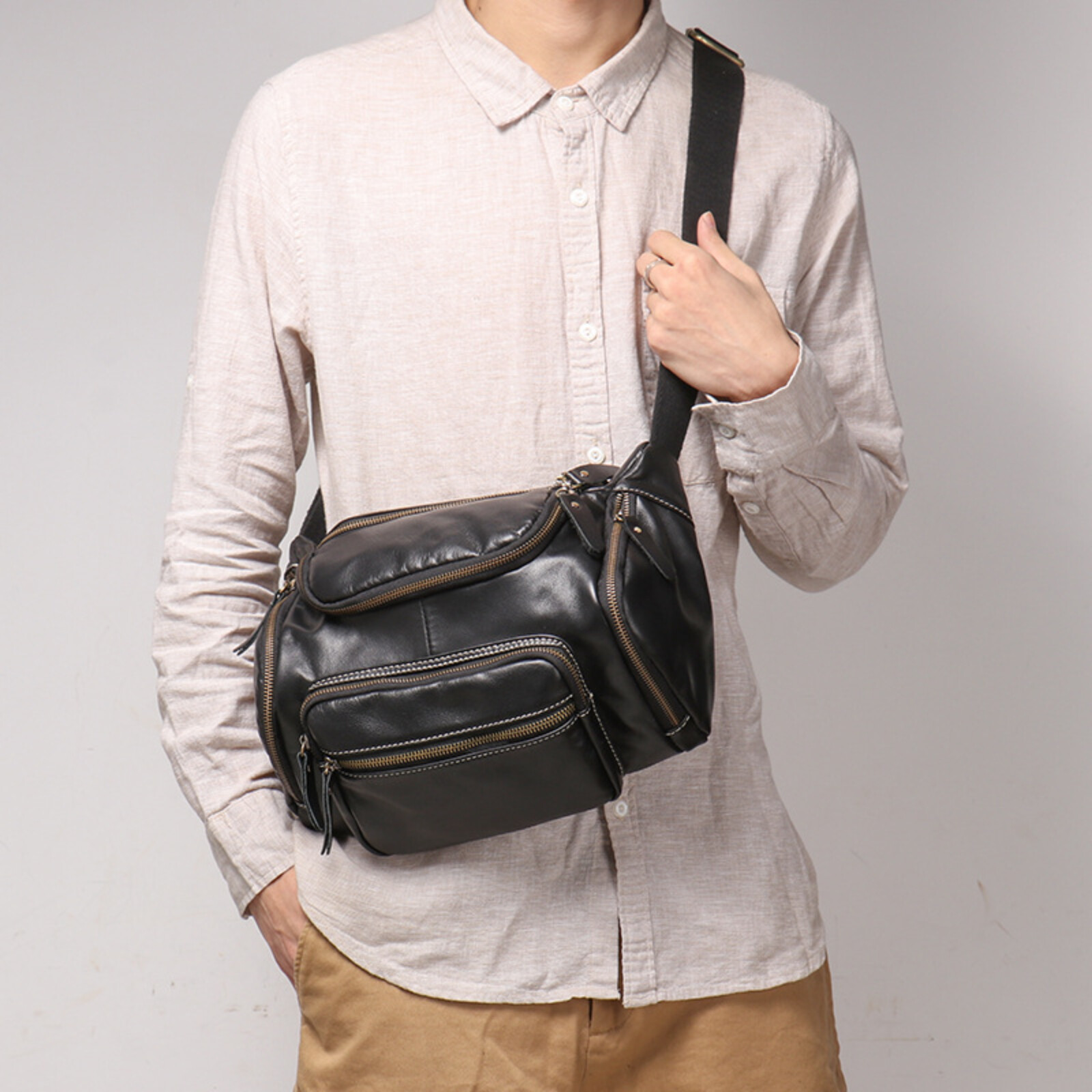 Men’s Leather Shoulder Bag Multi-Pocket Crossbody Messenger Bag