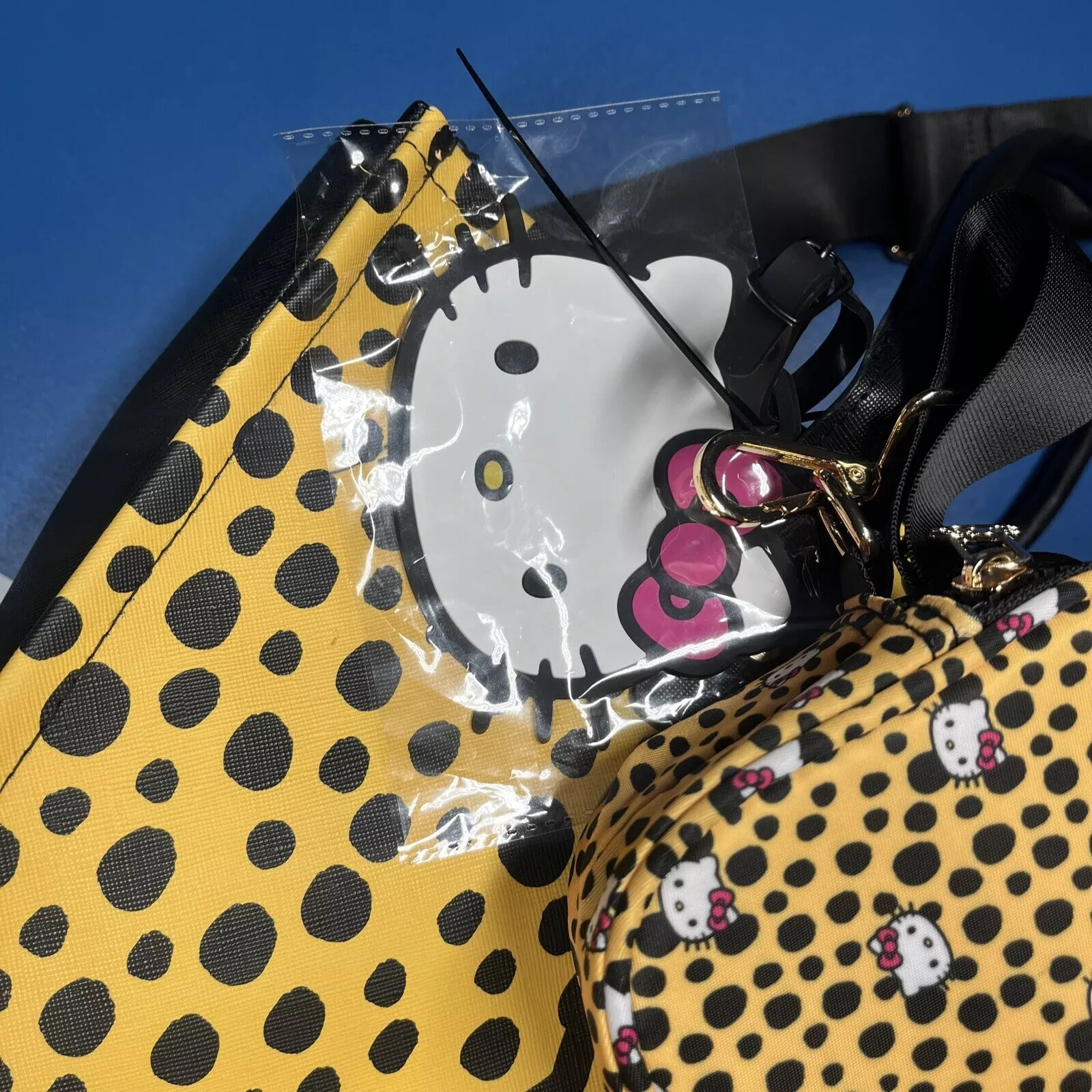 Hello Kitty 3-pc All-Over Print Travel Tote Set NEW with TAGS