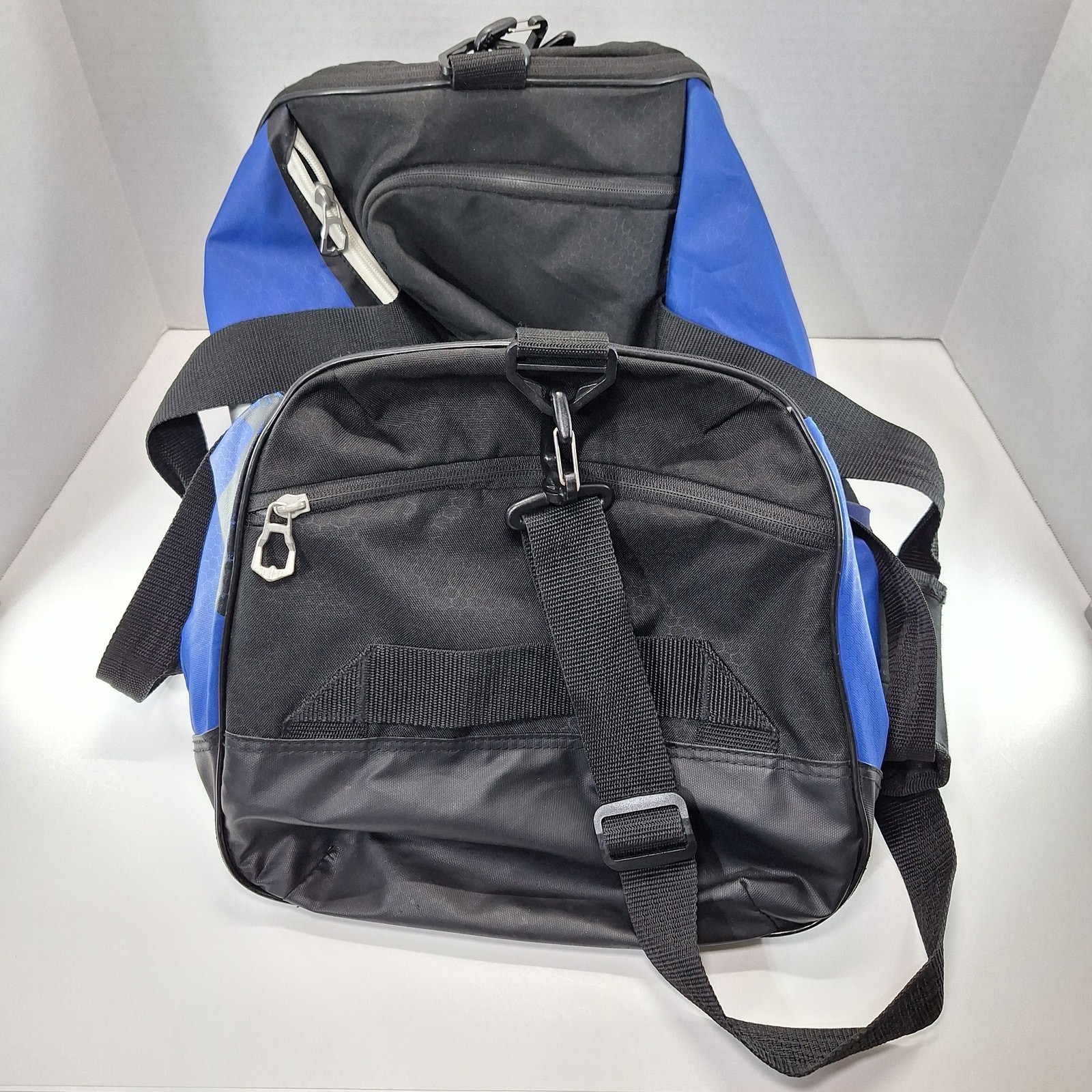 Adidas 2017 Team Issue Duffel Bag Medium Blue Hydro Shield Gym Sports Travel