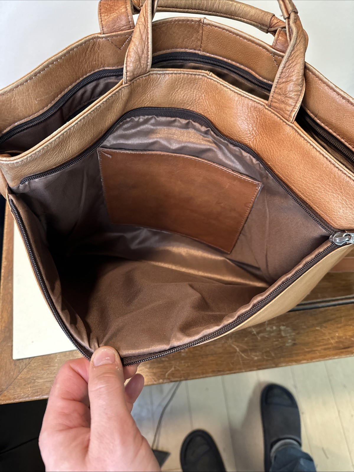 LATICO camel brown leather briefcase laptop messenger bag vintage