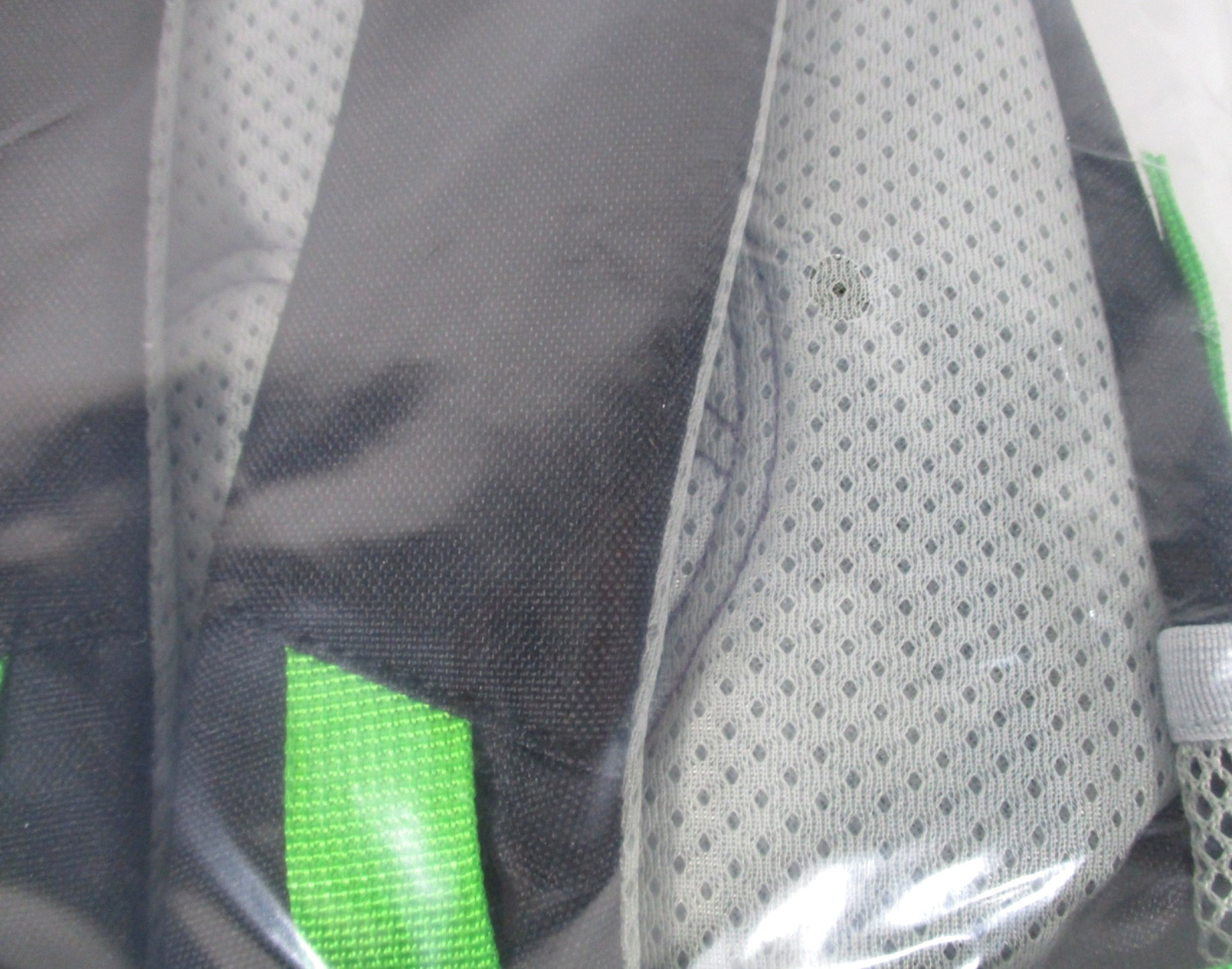 MOUNTAINTOP Outdoor Adventure Daypack Model 6031 Black ~ NEW!