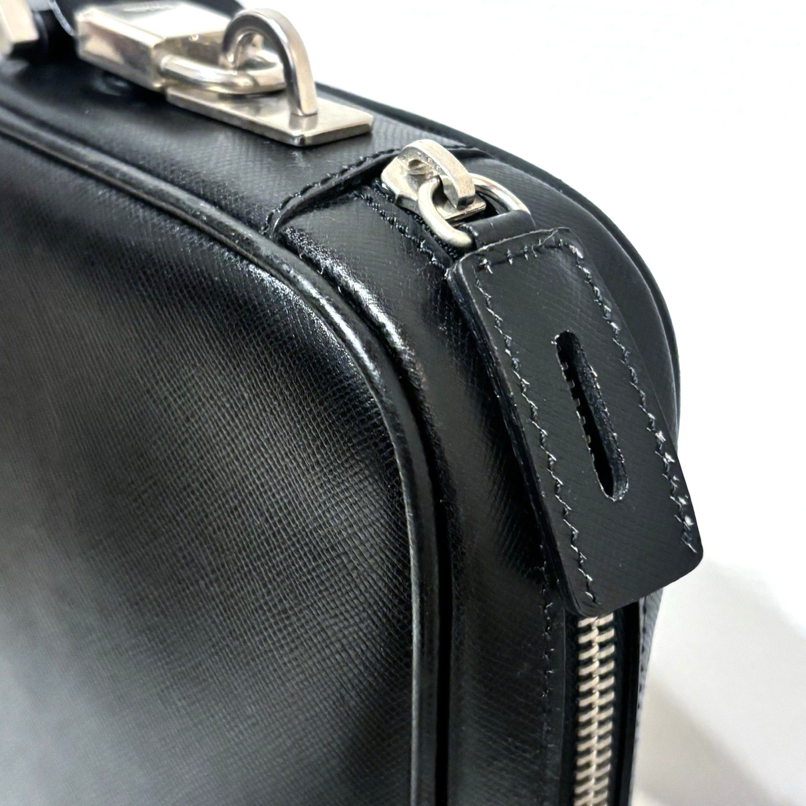 PRADA Saffiano Briefcase Business Bag Leather Black Authentic