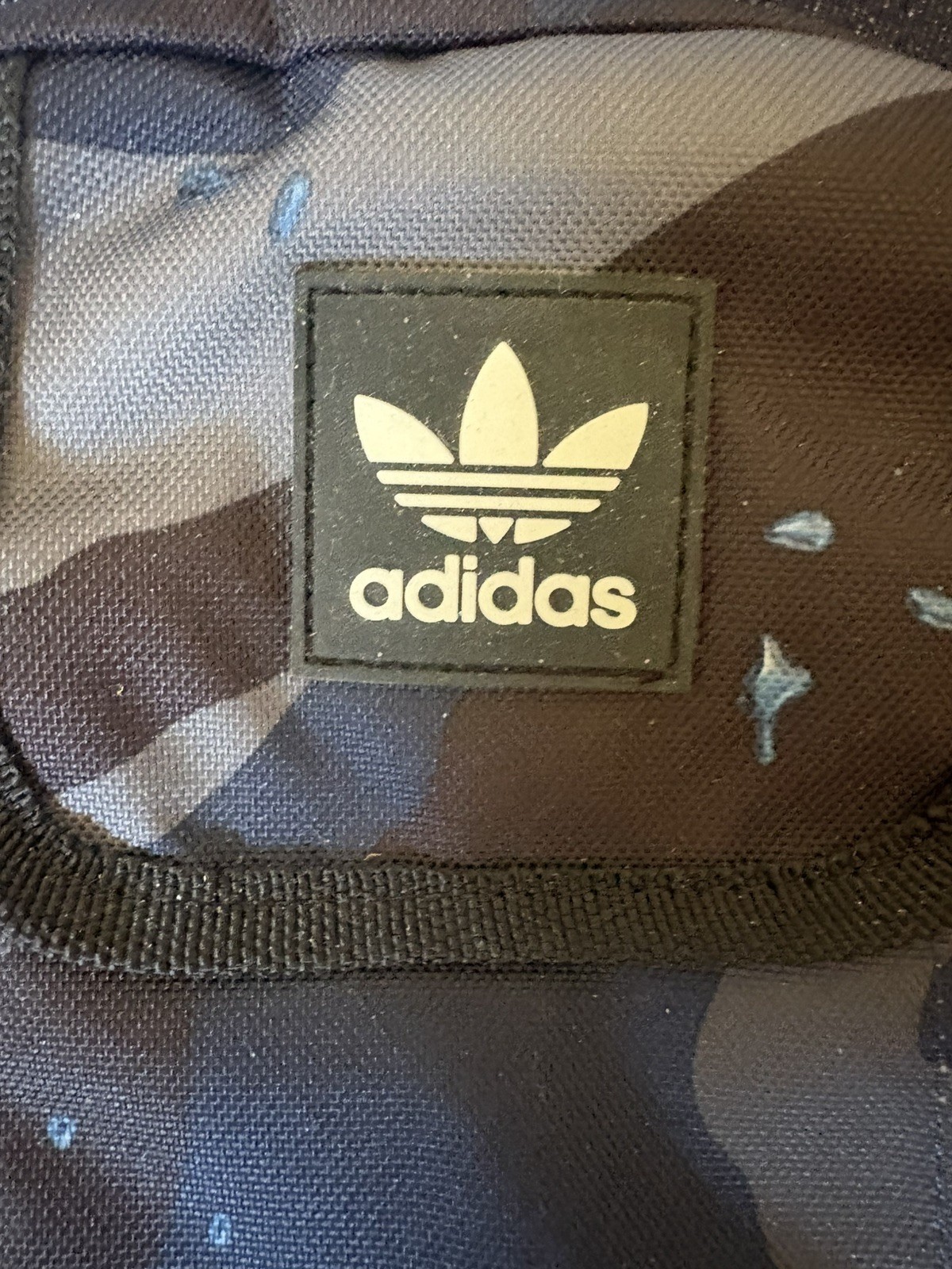 Adidas • Originals Utility Festival Crossbody •Rain Camo Legend Ink Blue • NWT