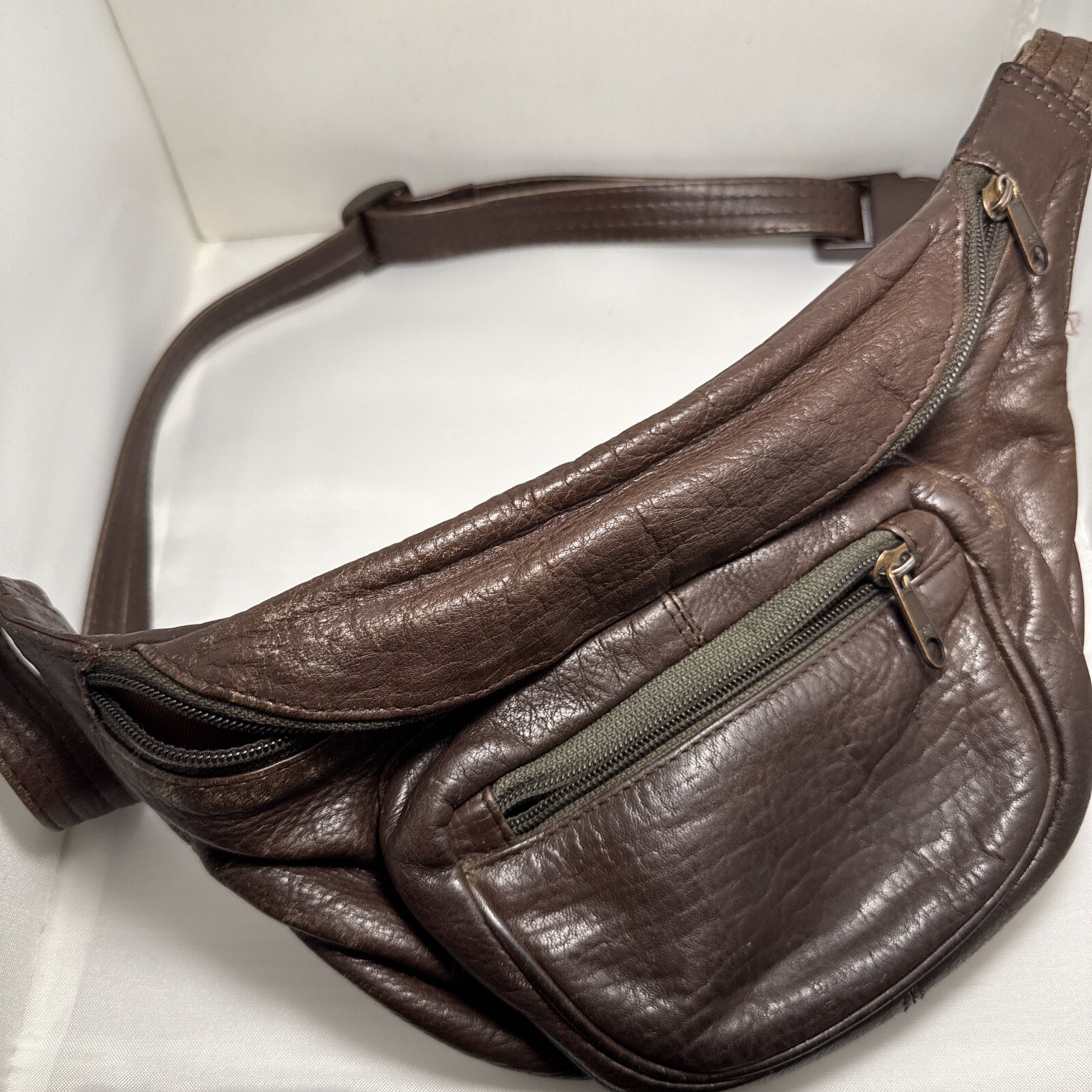 Private Label Waist/Sling Bag Fanny Pack Made In India-Broken Rear Pocket Zipper