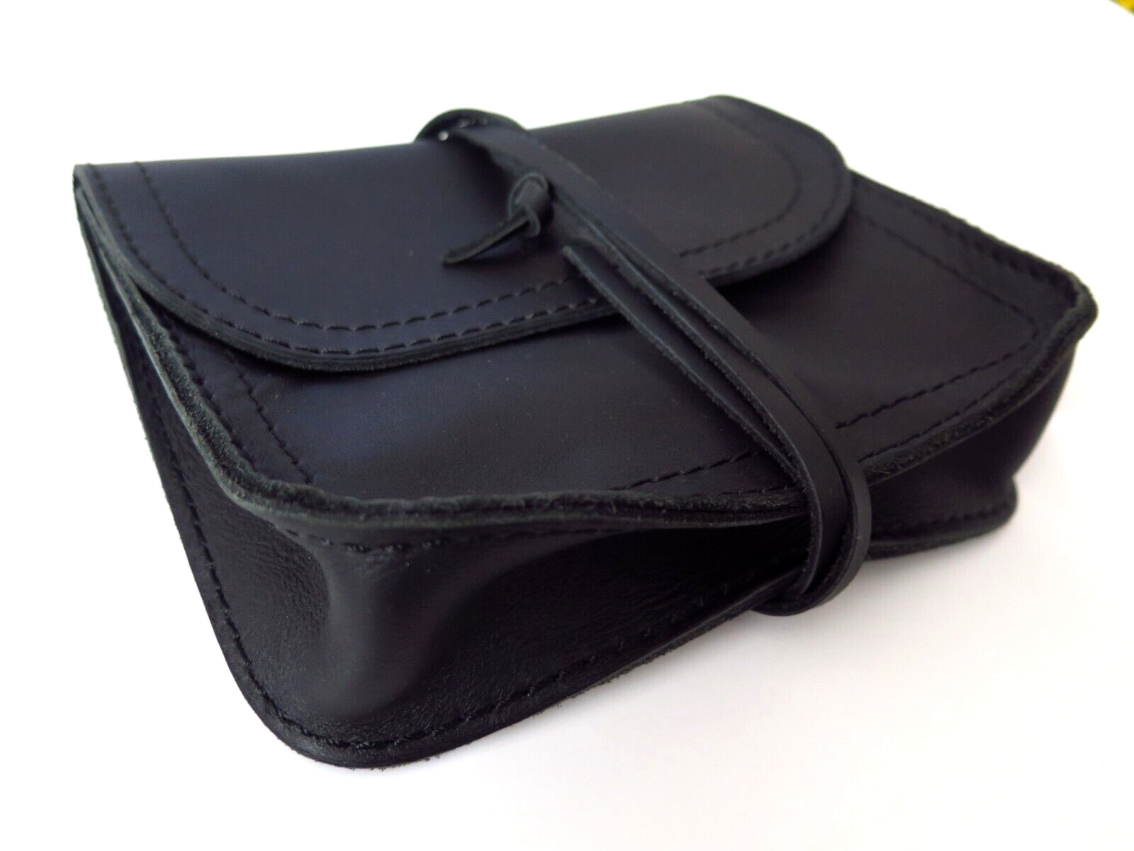 Saddleback Leather 6.5″x5.5″x1.5″ CLASSIC CABLE BAG Black