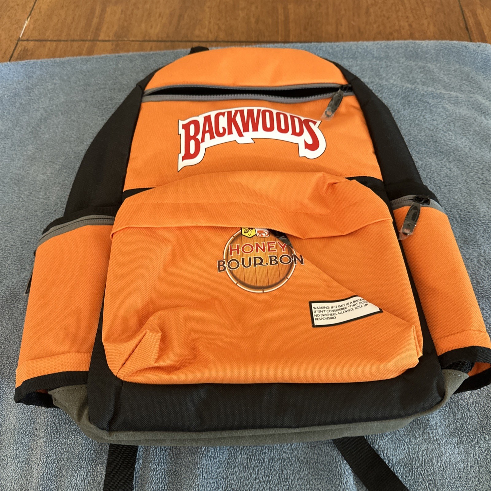 BACKWOOD LARGE BACKPACK SMELL PROOF 18″ x 15″ x 7″ New
