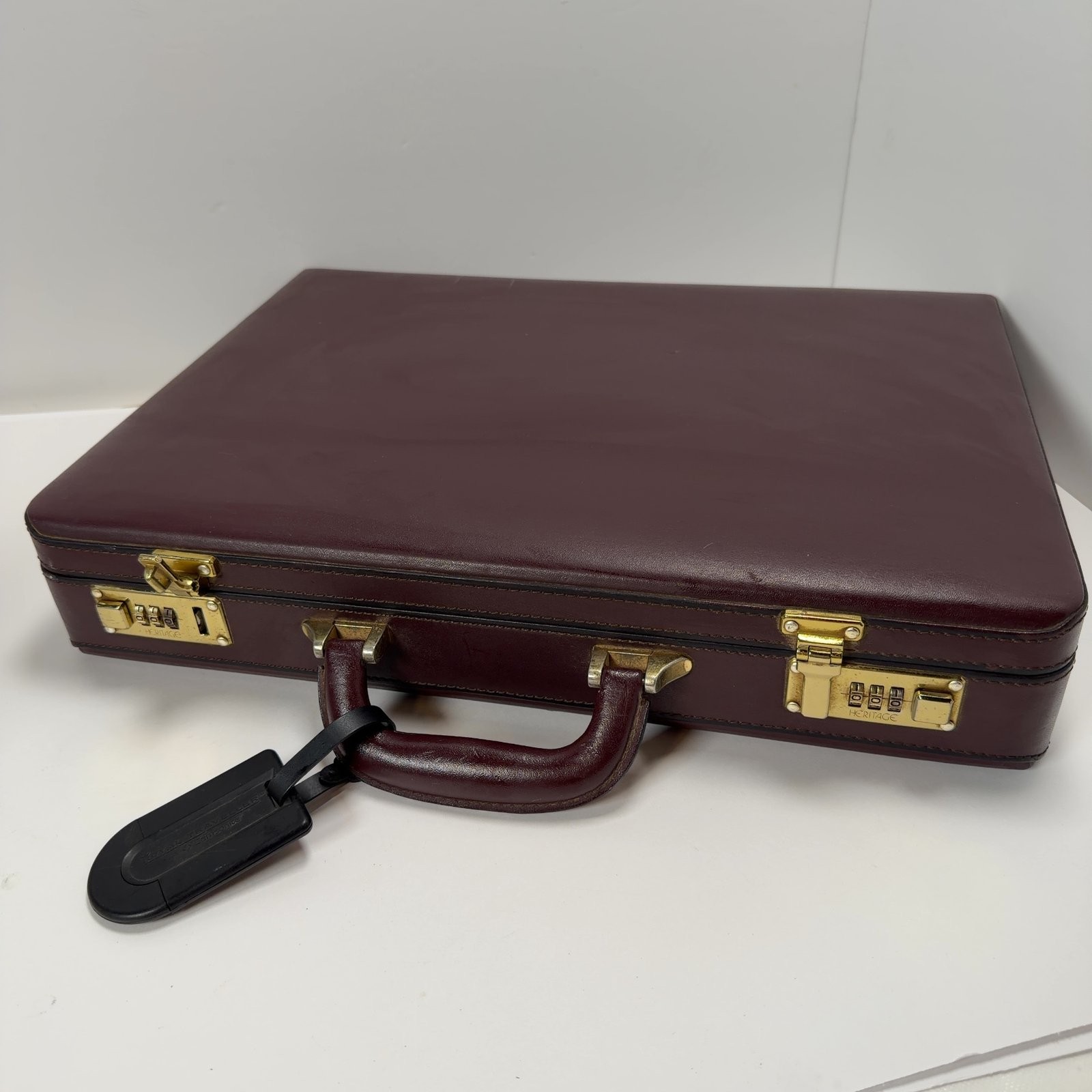 Heritage Royal Traveller by Samsonite Leather Briefcase Brown