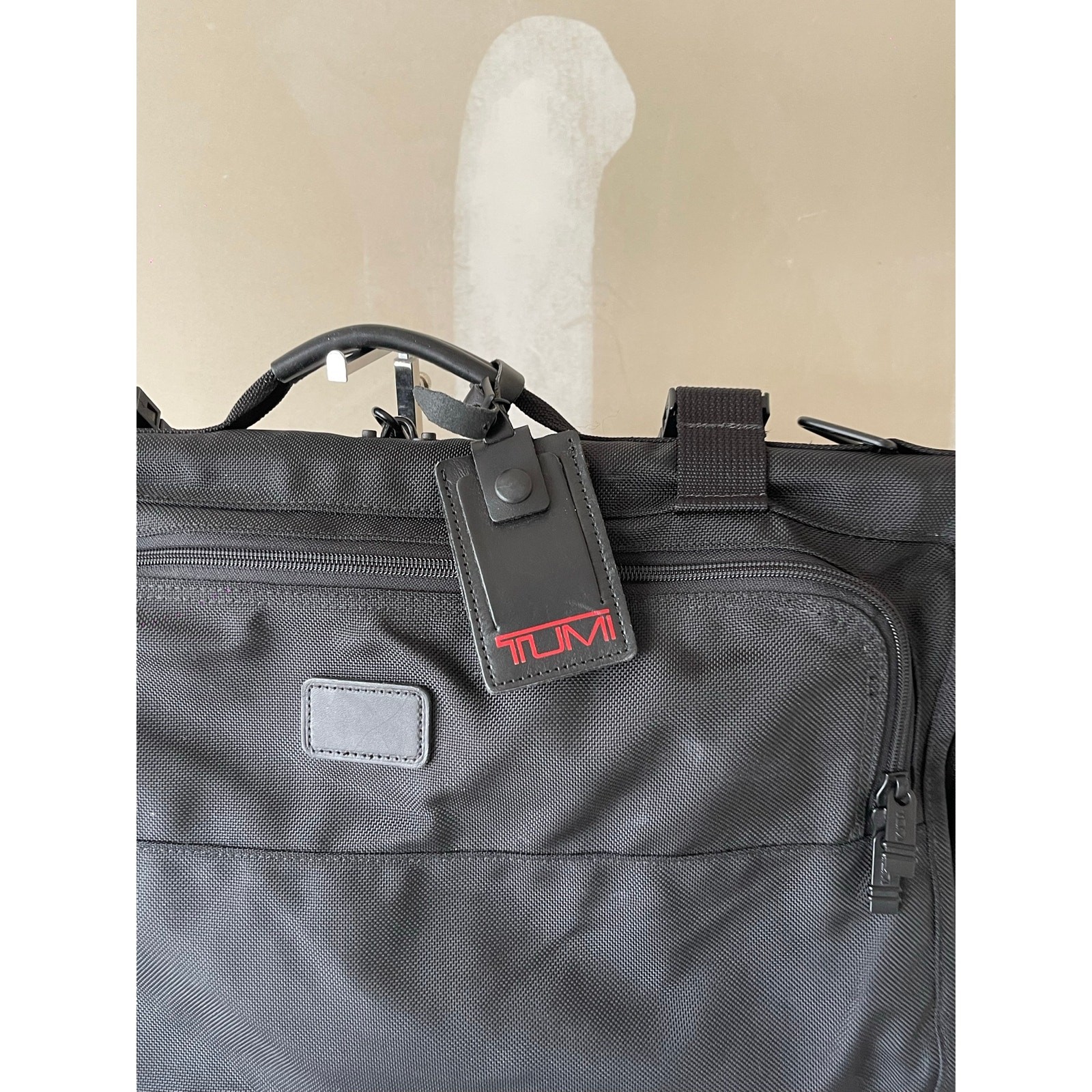 TUMI Garment Bag Travel Black Luggage Cover Full Suits Bifold Nylon 228D3