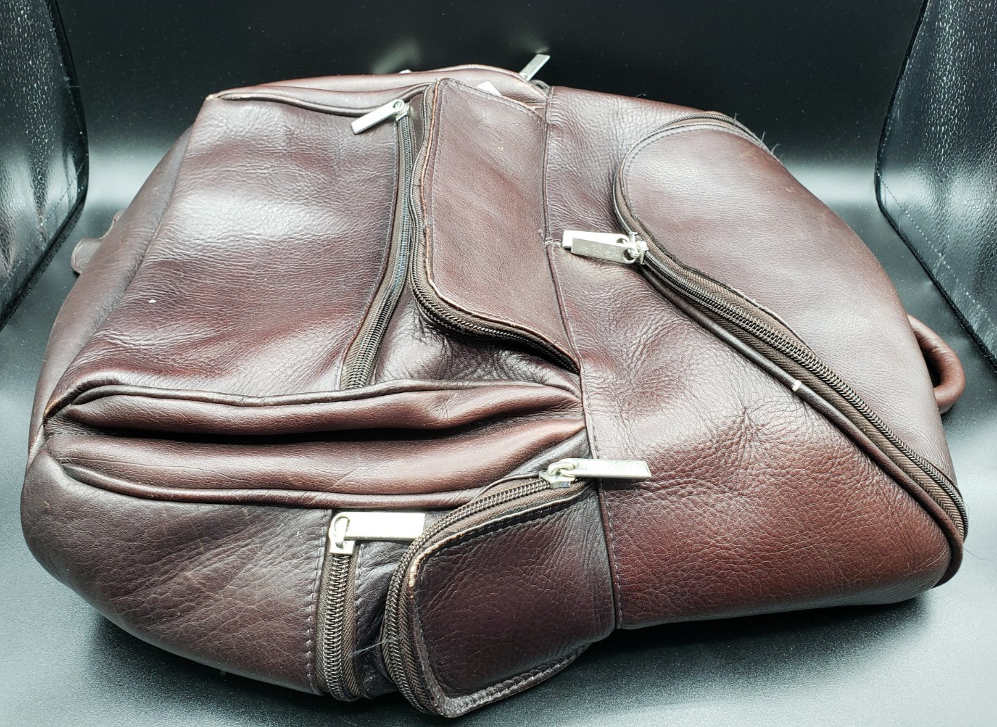 WILSONS LEATHER “Large Chocolate Brown Zippered Backpack” Adjustable Straps